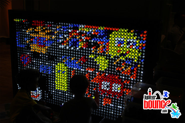lightbright-lightgame-steamgame-interactivegame-jupiterbounce.jpg