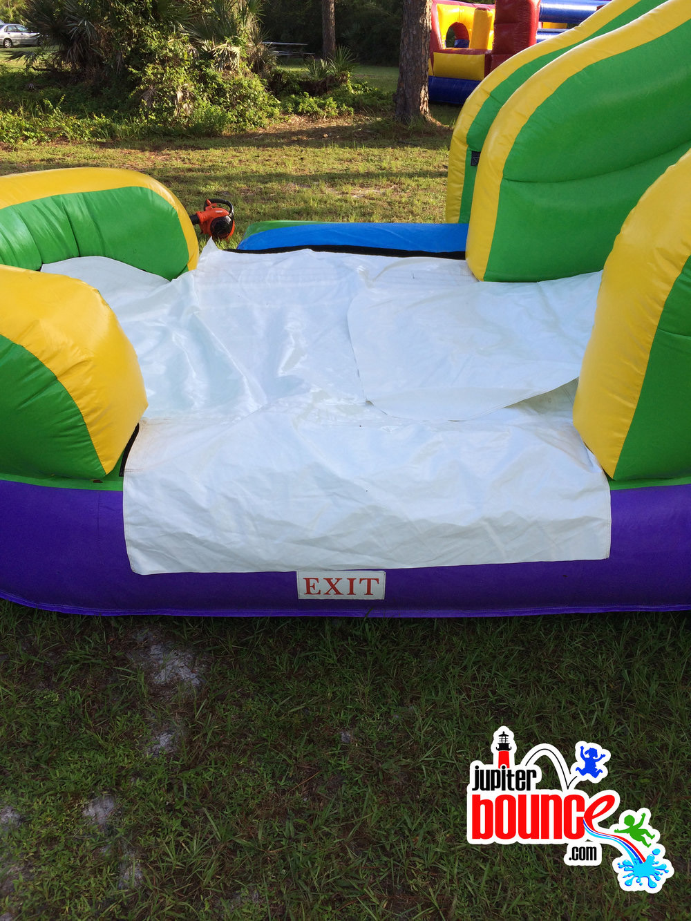 14ftwaterslide-jupiterwatersliderental-summercamp-westpalmbeachflorida-wellingtondunktank.jpg