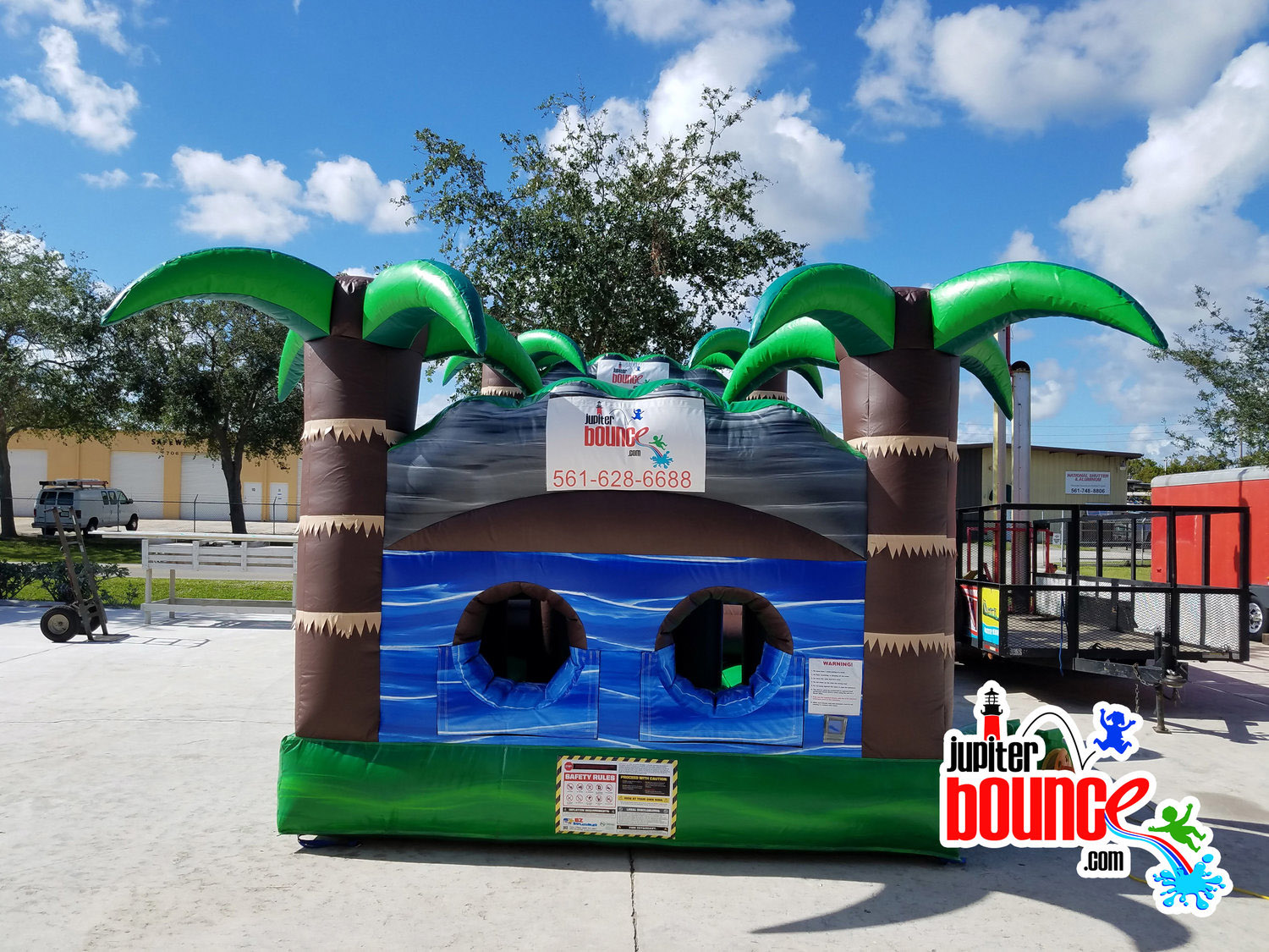 30ftobstaclecourse-bluecrushcombobouncehouse-wellingtonpartyrental-hobesoundphotobooth-portstluciefoodie-junobeachresort.jpg