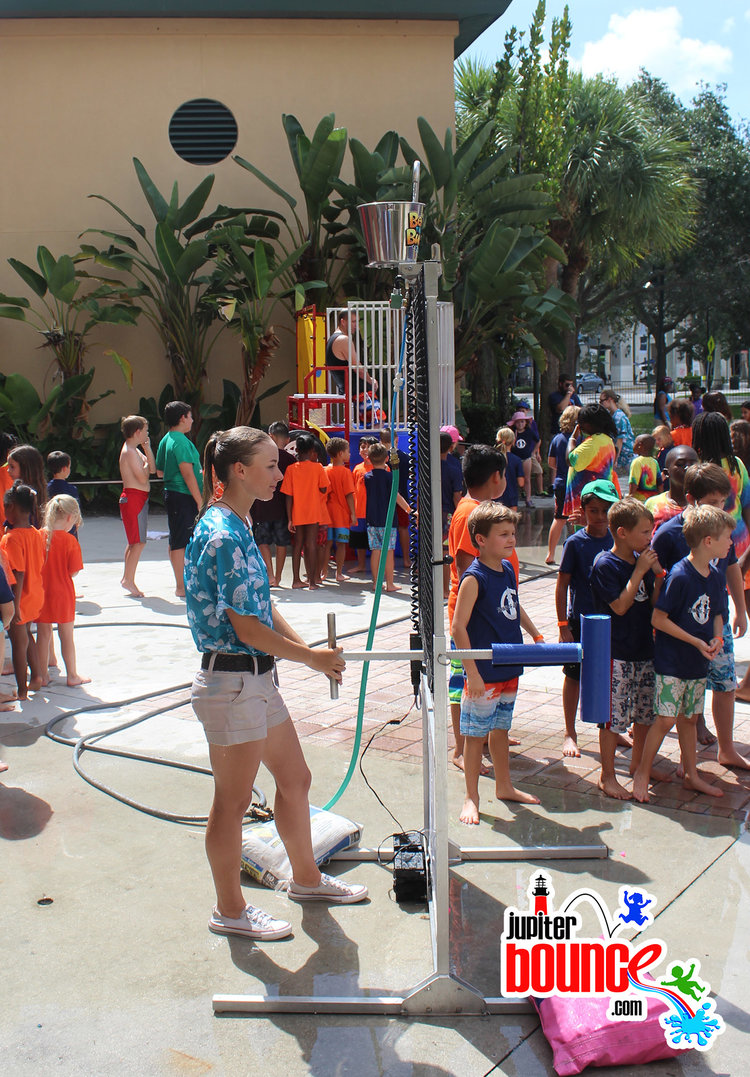 beat-the-bucket-dunk-tank-westpalmbeach-jupiterbounce-lakeworth-lakepark.jpg