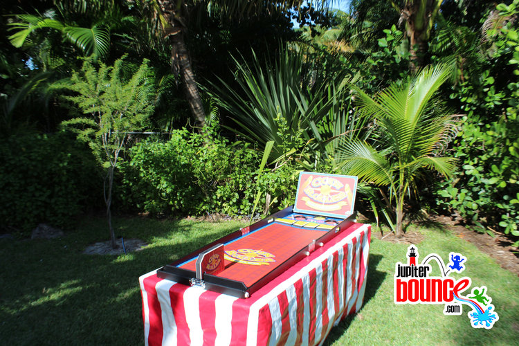 coinroller-juploving-junobeach-carlinpark-carnivalparty.jpg