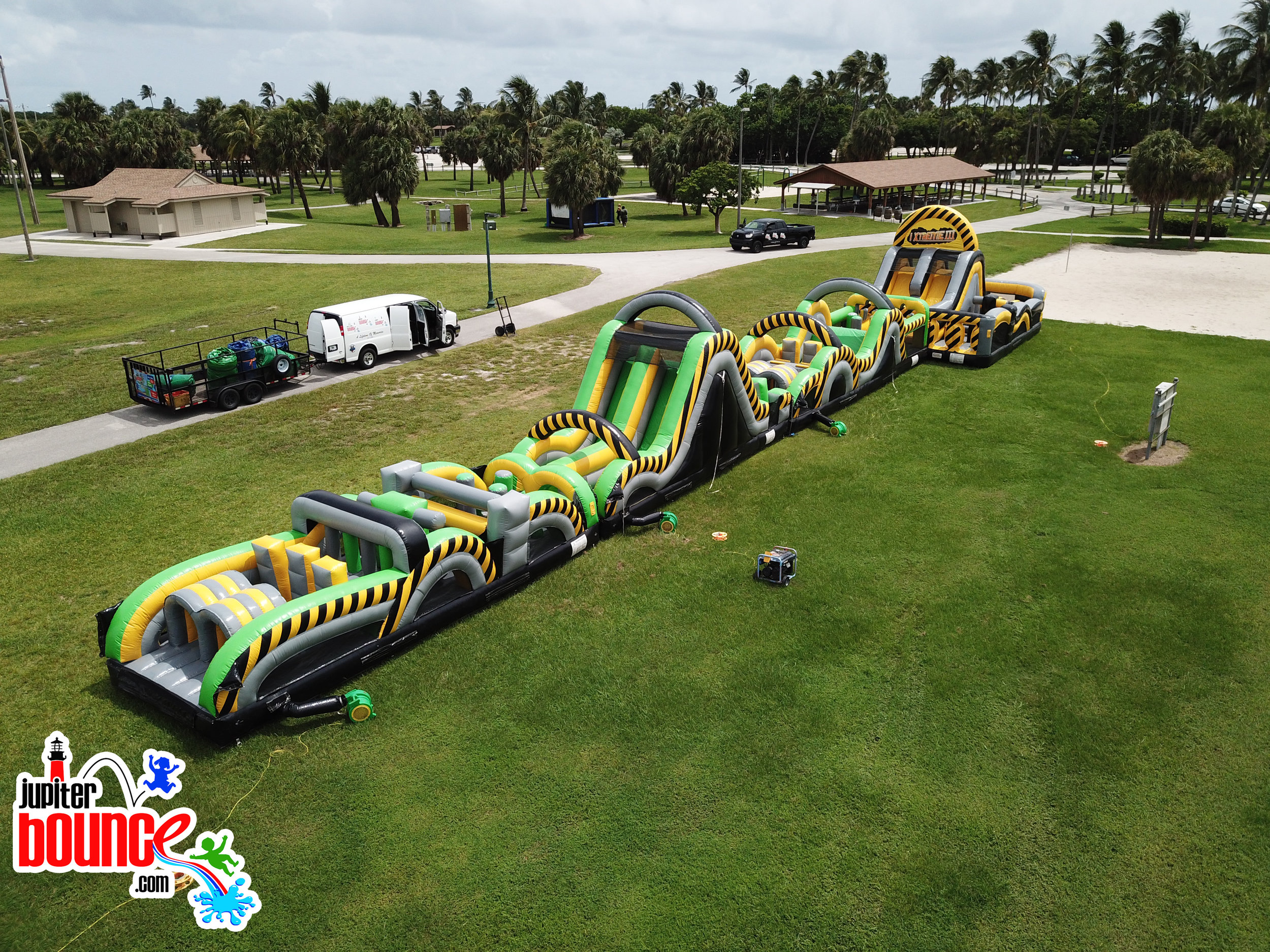 huge140ftobstacle-partyrental-palmbeachgardens-stuart-obstaclecourse-waterslide-facepainter-balloonartist-birthdaypartypalmbeach-martincounty.jpg