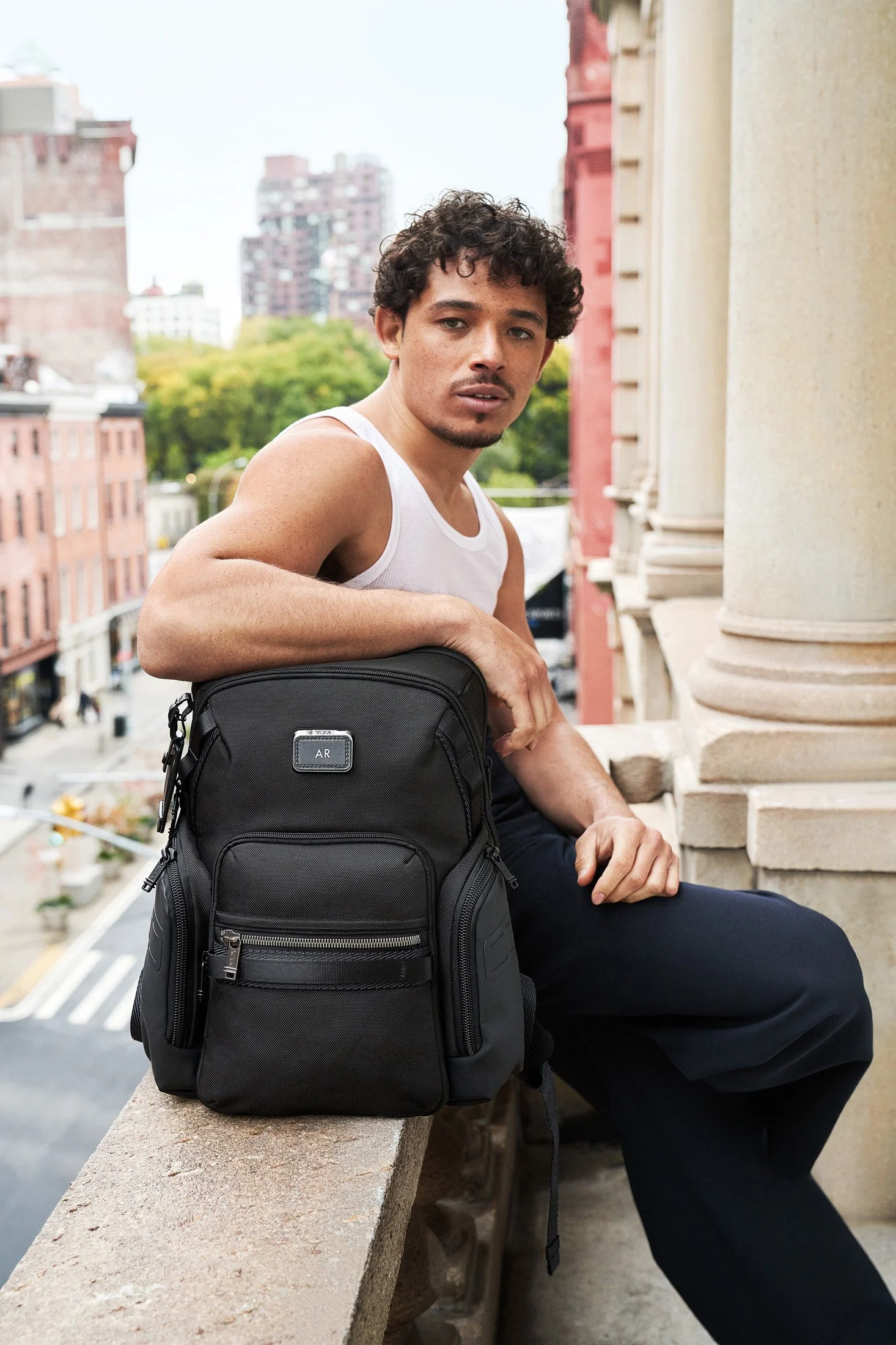 Tumi_Alpha_Bravo_Anthony_Navigation_Backpack_CMYK_300.jpg