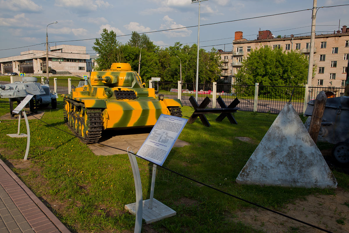 IMG_8296_w01.jpg