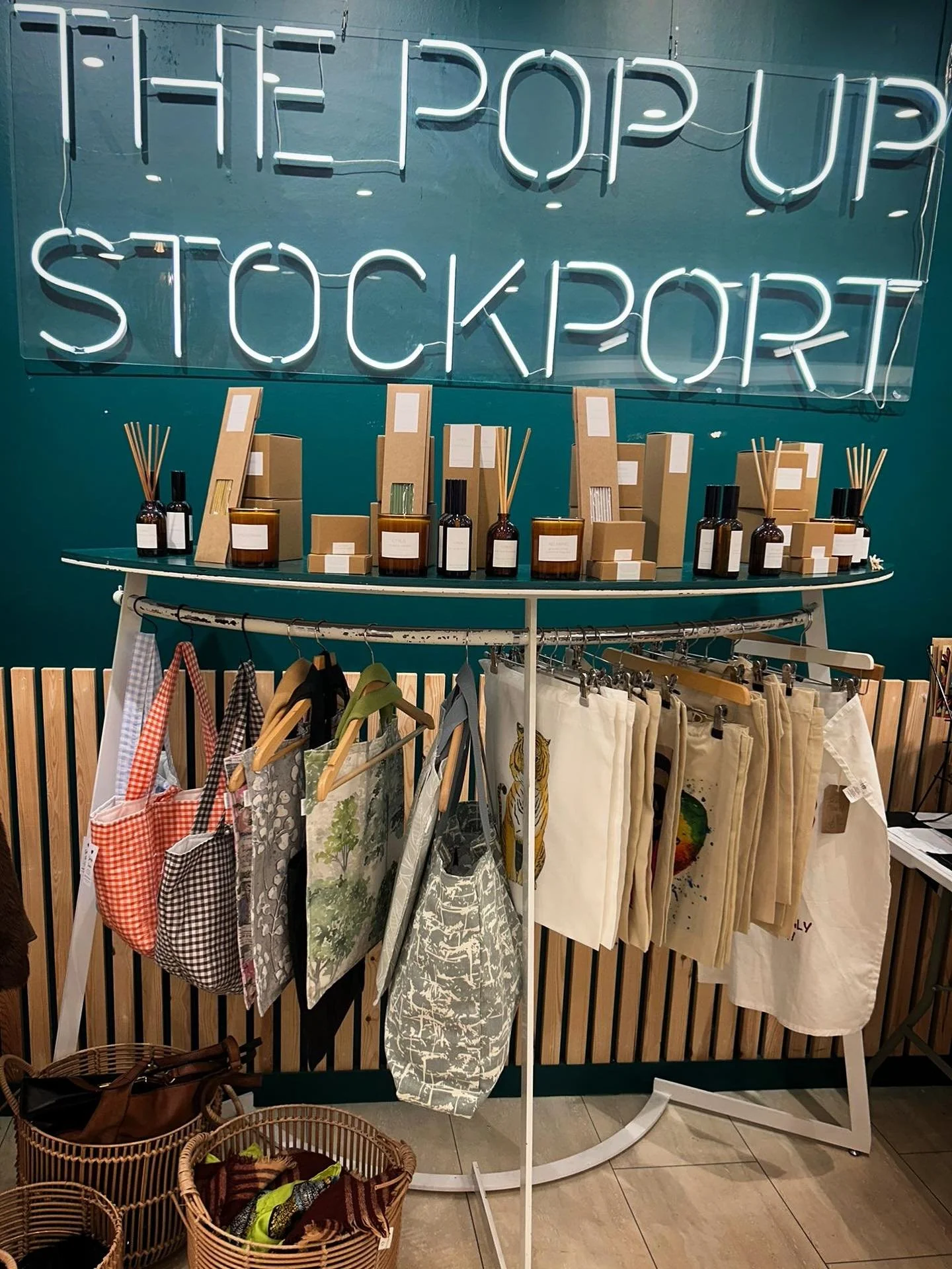 We’re back in the Stockport Pop Up @merseyway shopping centre with @eclektika_stockport @coolkids_team until Sunday. I’ll be working there this Saturday if you have any jewellery repairs you’d like to bring in or questions about cus