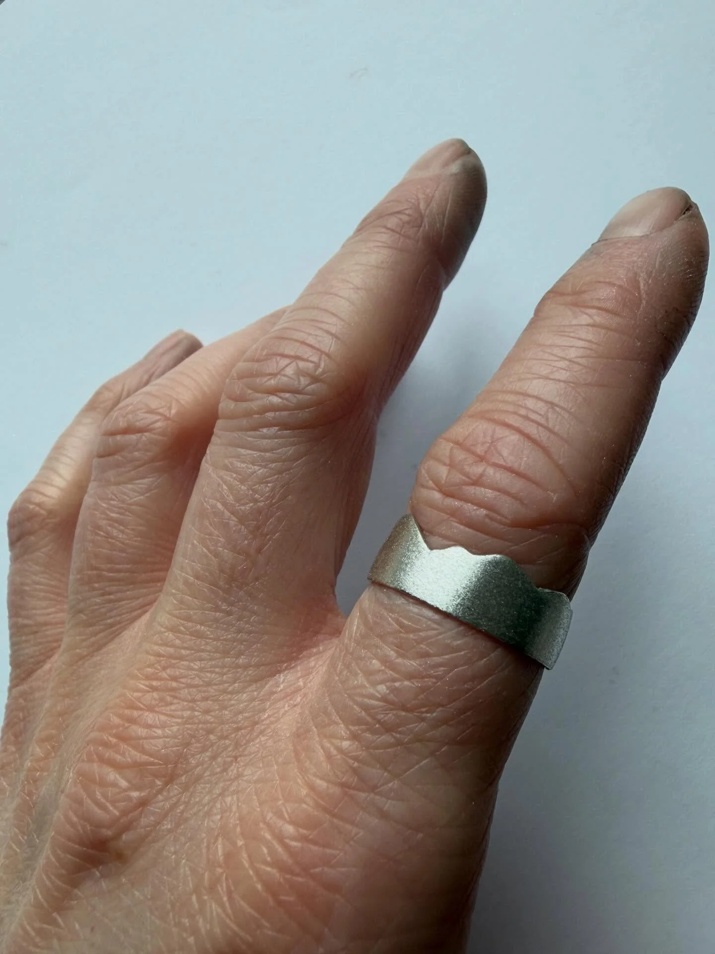 Textured mountain ring 🏔️