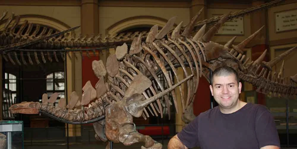 Dr David Hone will be speaking at TetZooCon 2019, and signing his book The Tyrannosaur Chronicles . Image: (c) David Hone, used with permission.