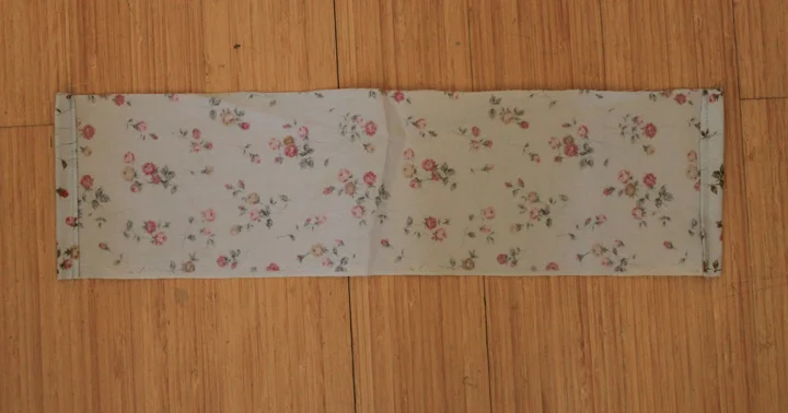 Bodice rectangle with side hemmed.