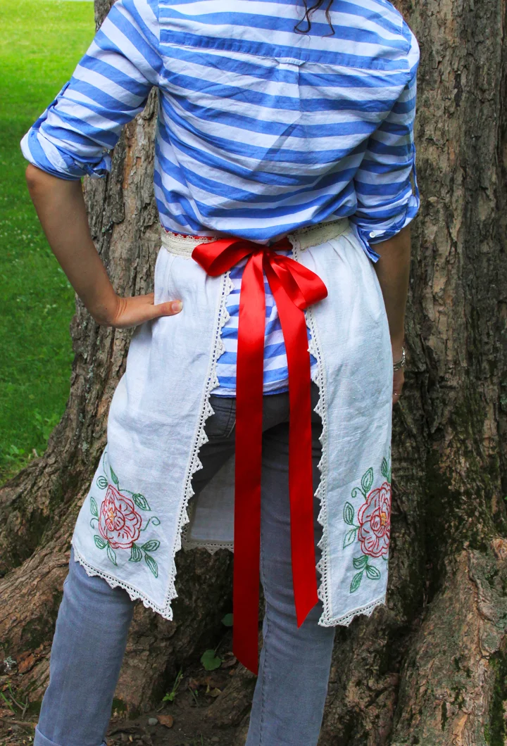 Apron2.jpg