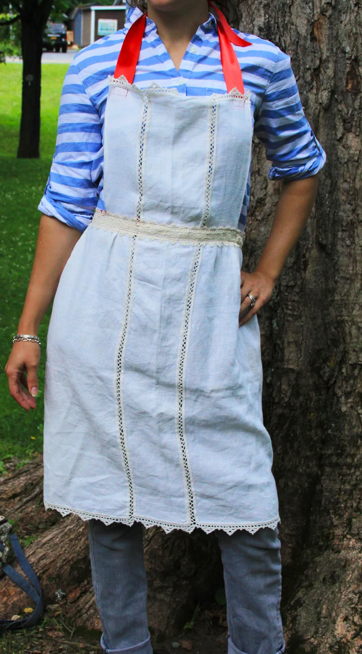 Apron3.jpg