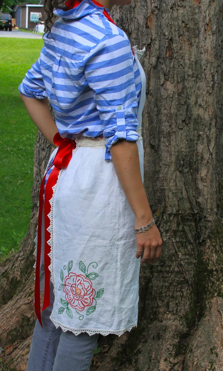 Apron1.jpg
