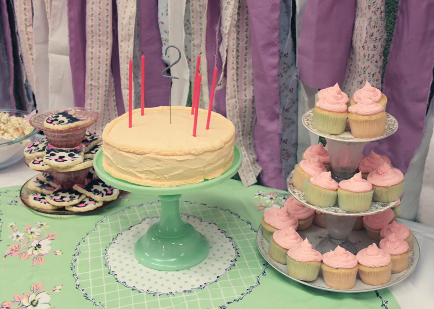 Vintage Kitty and Puppy Birthday Party