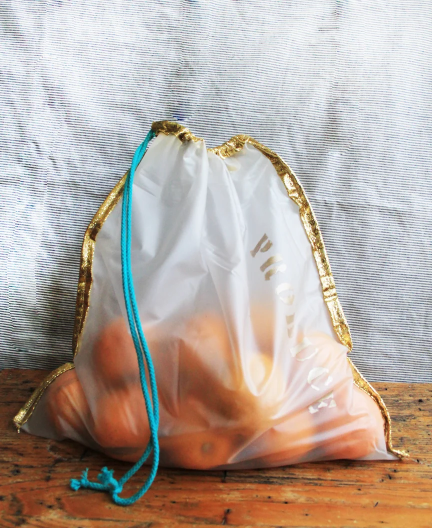 DIY Upcycled Produce Bag from a Shower Curtain