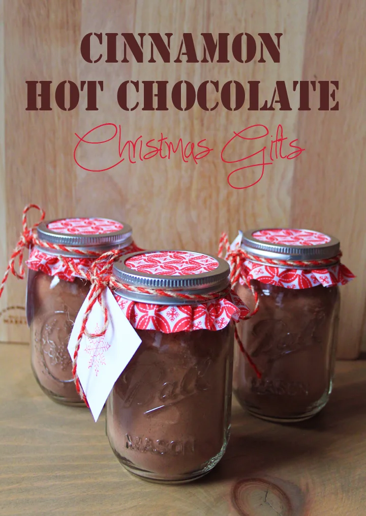 Recipe for DIY Cinnamon Hot Chocolate in a Jar Christmas Gifts // Life is Made with Katie Miles // www.lifeismade.com