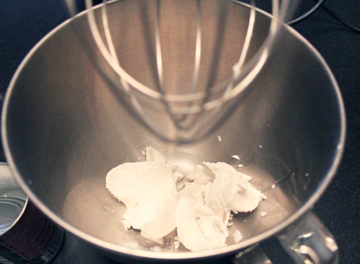 The full fat from the can of coconut cream.