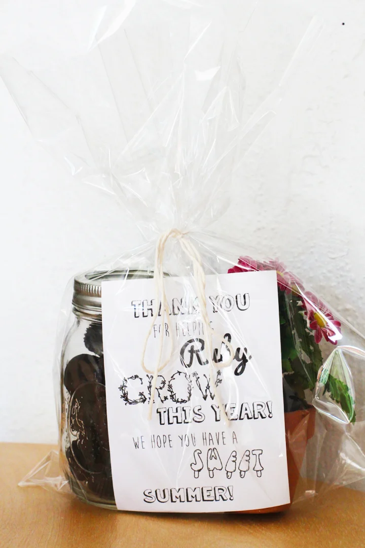 DIY End of the Year Teacher Gift // Life is Made with Katie Miles // www.lifeismade.com