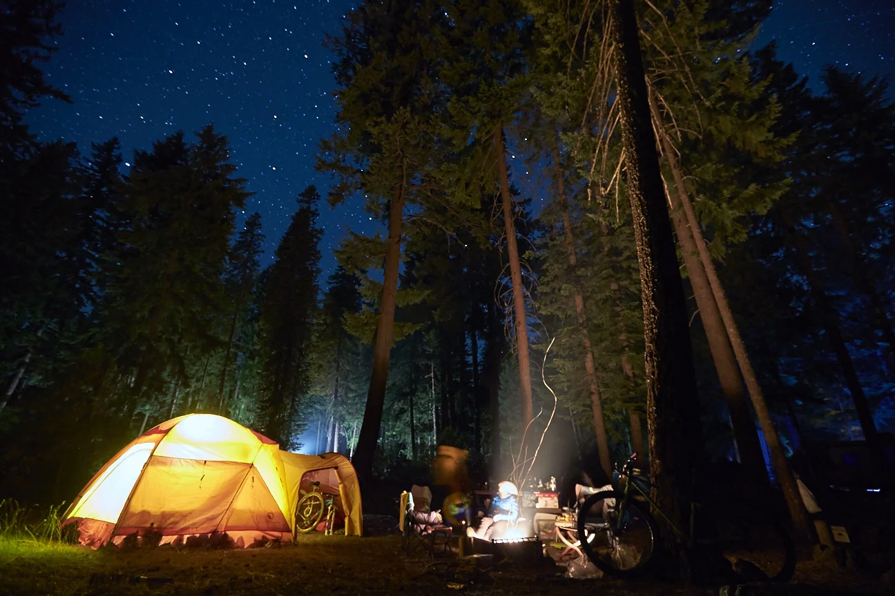 BigAgnesBigHouse4CarCamping.jpg