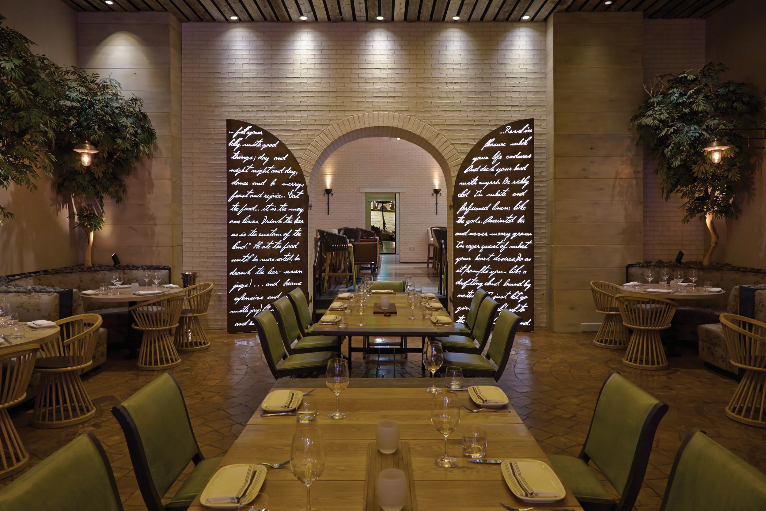 LIghtBeam-MGMCrush-Doors-6-3-147303.jpg