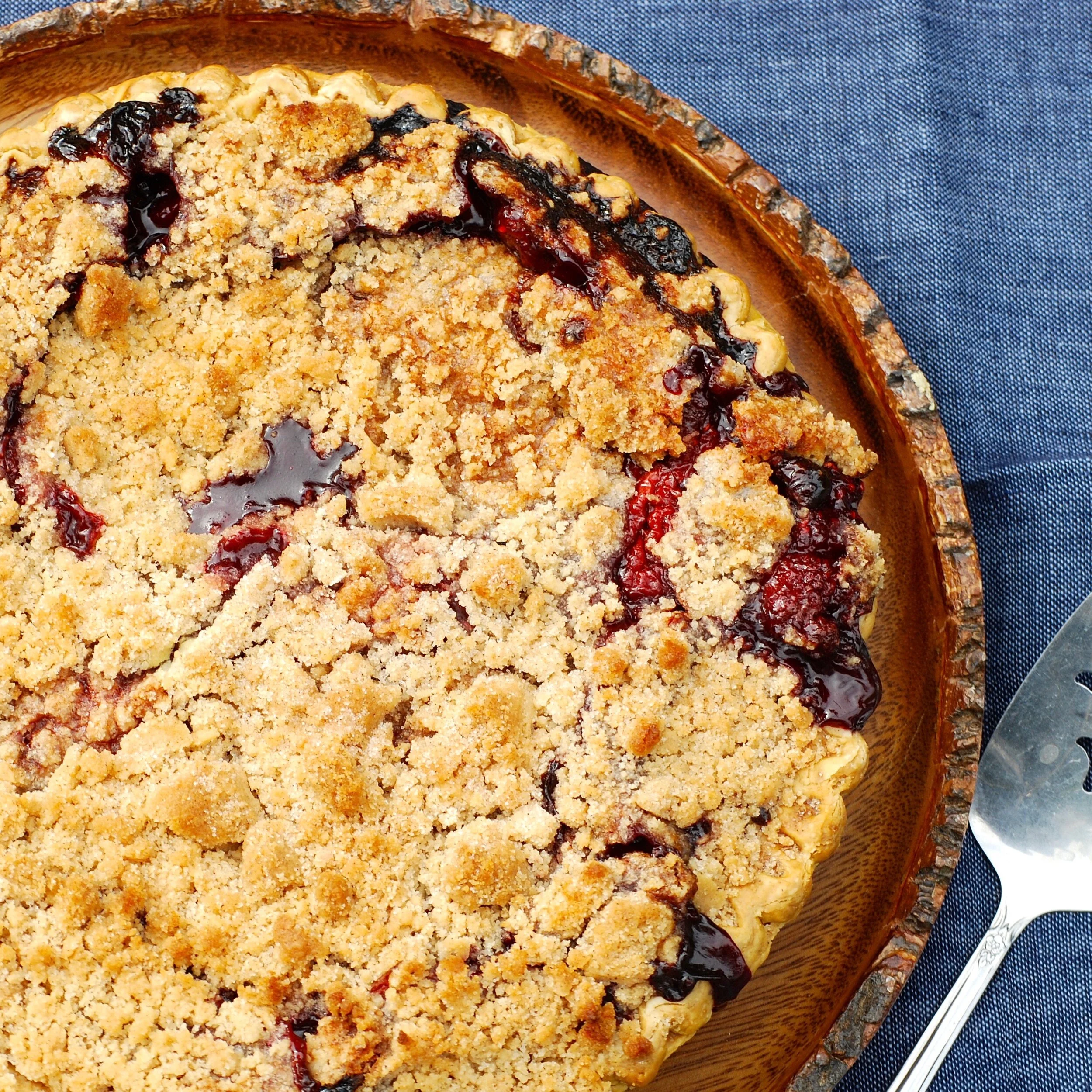Lisa's Tri-Berry Pie