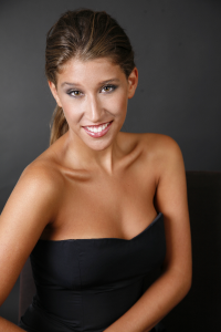 Amanda Bollag