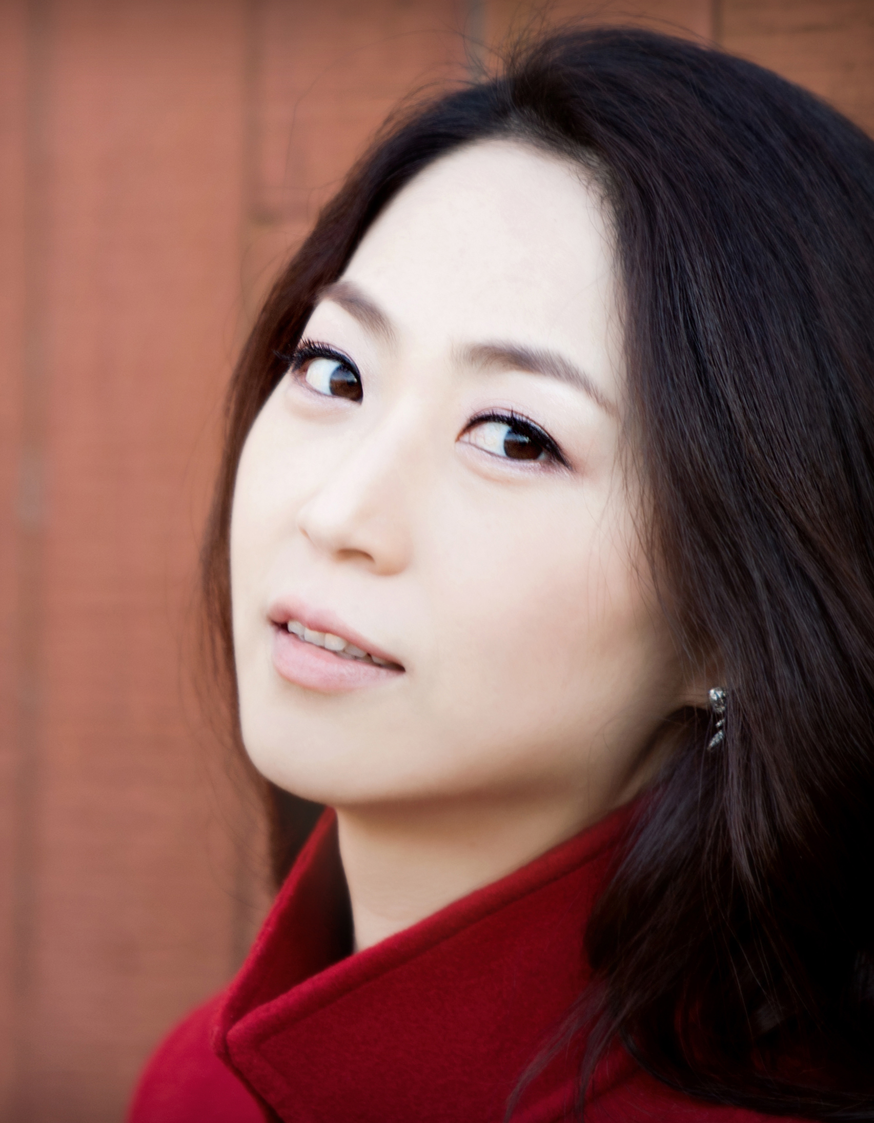 Lucia: Haeran Hong