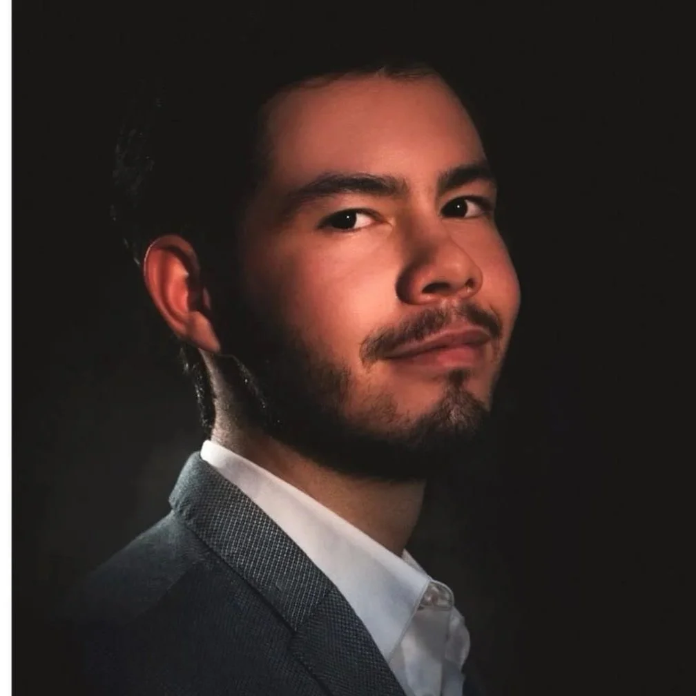 Basilio/Curzio: William Velasco