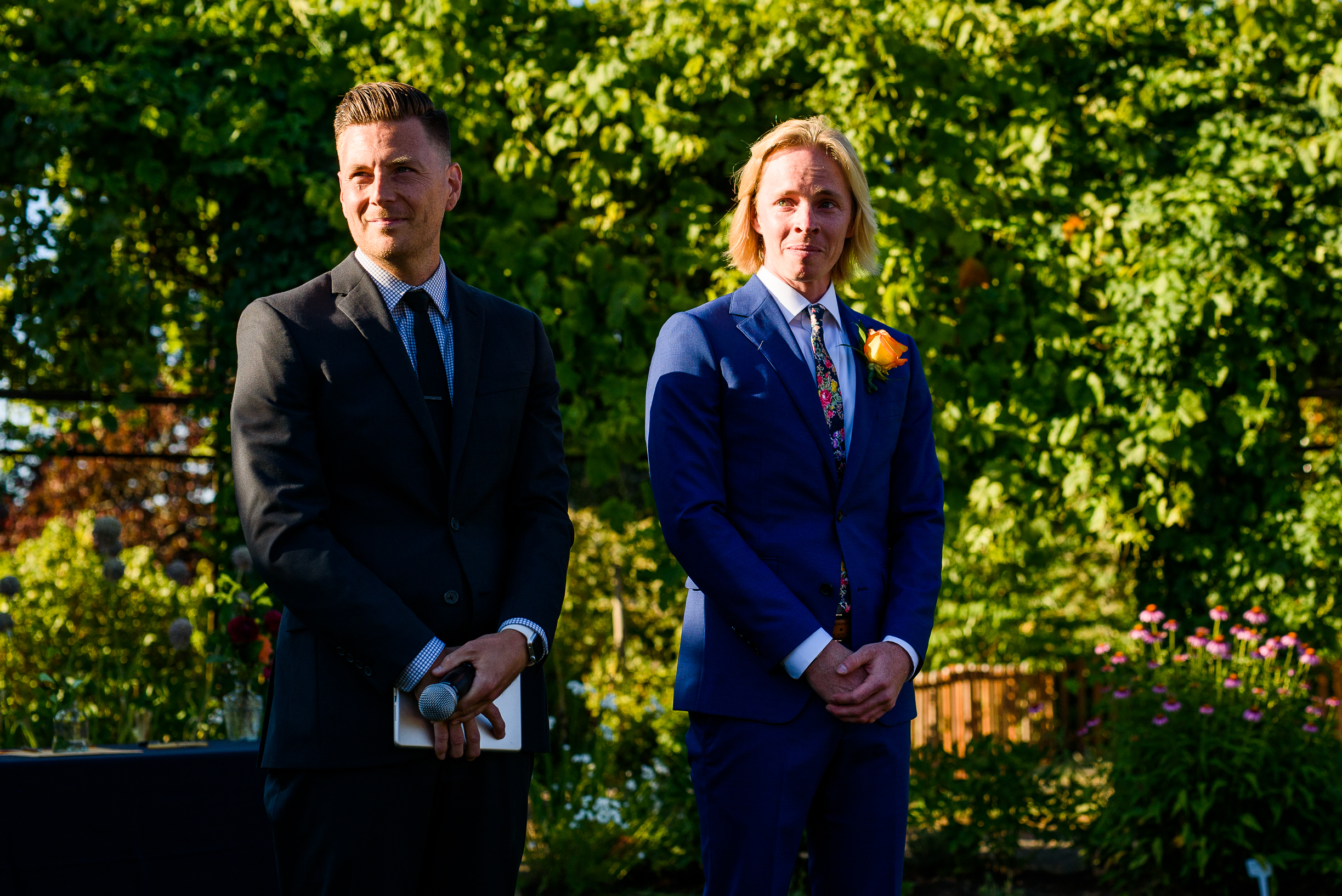 Oregon Gardens Wedding Photos (19 of 86).jpg