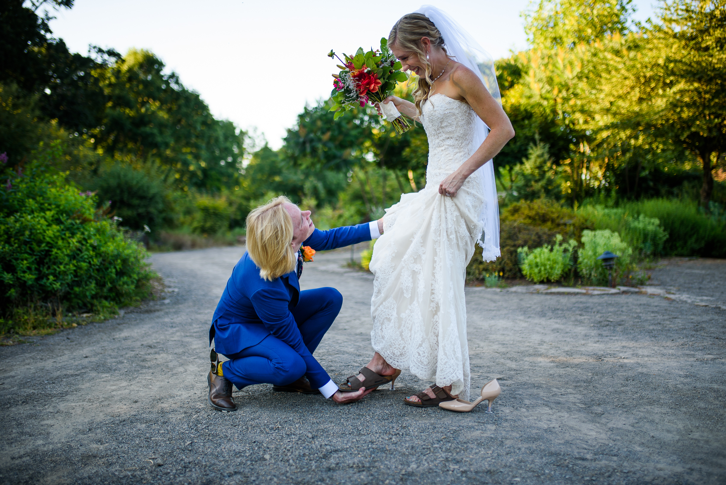 Oregon Gardens Wedding Photos (29 of 86).jpg