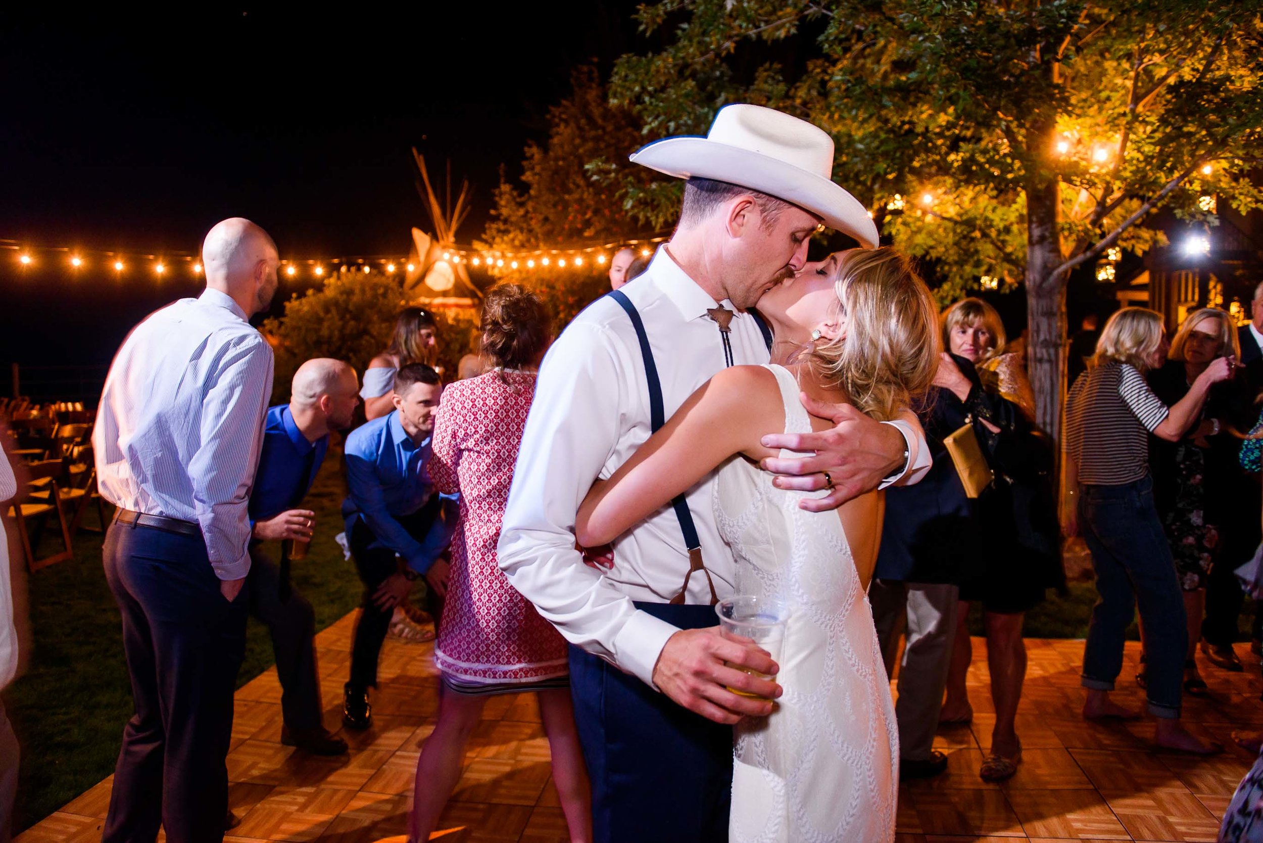 Central Oregon Wedding 132.jpg