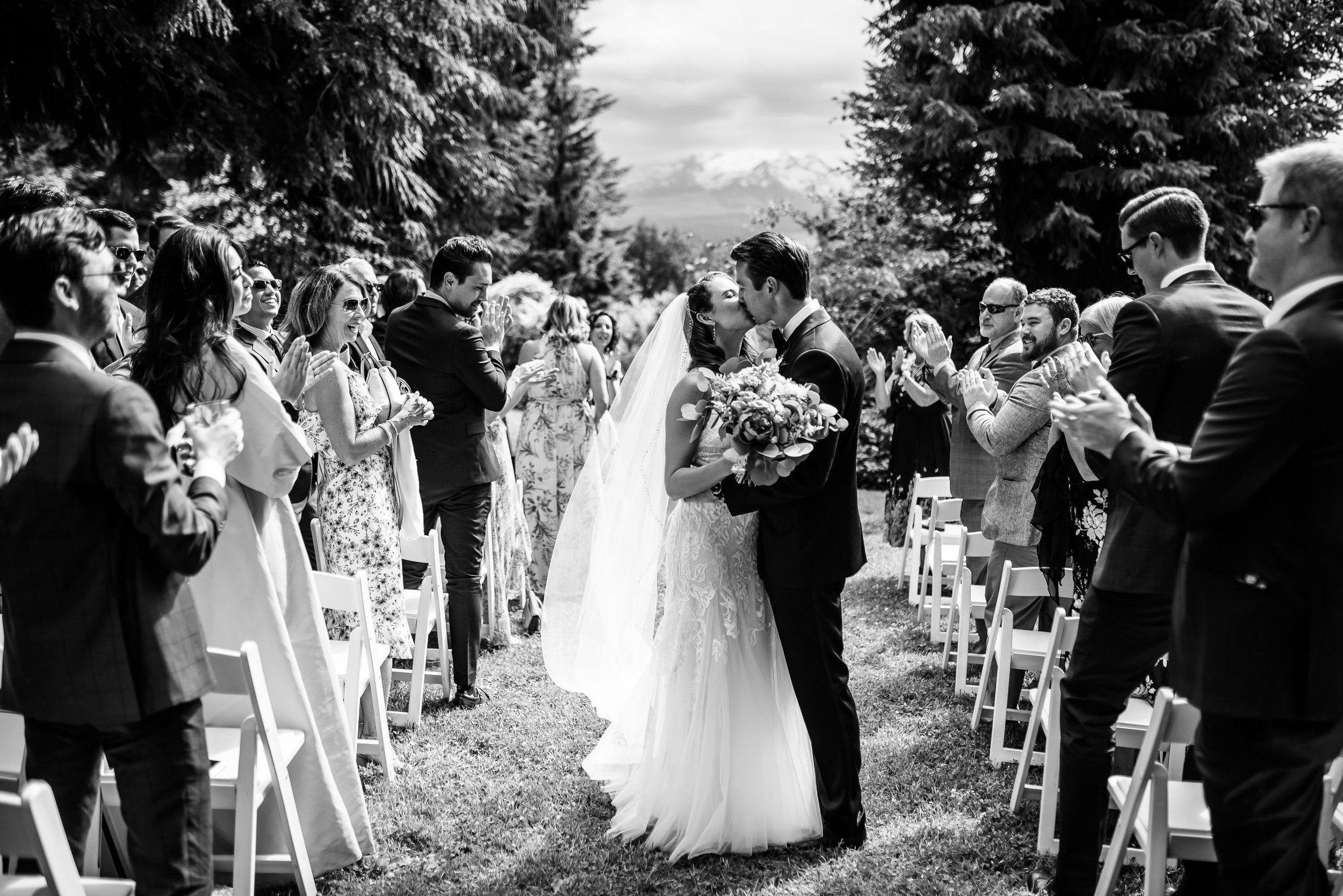 Mt Hood Organic Farms Wedding Photos 90.jpg