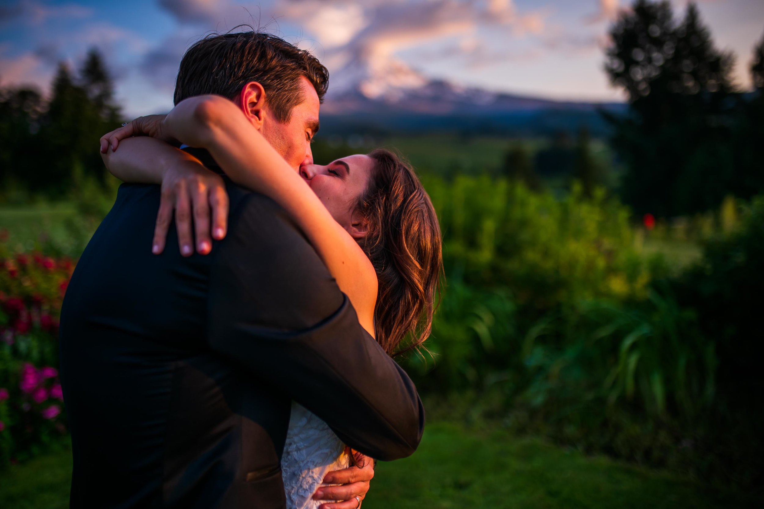 Mt Hood Organic Farms Wedding Photos 160.jpg