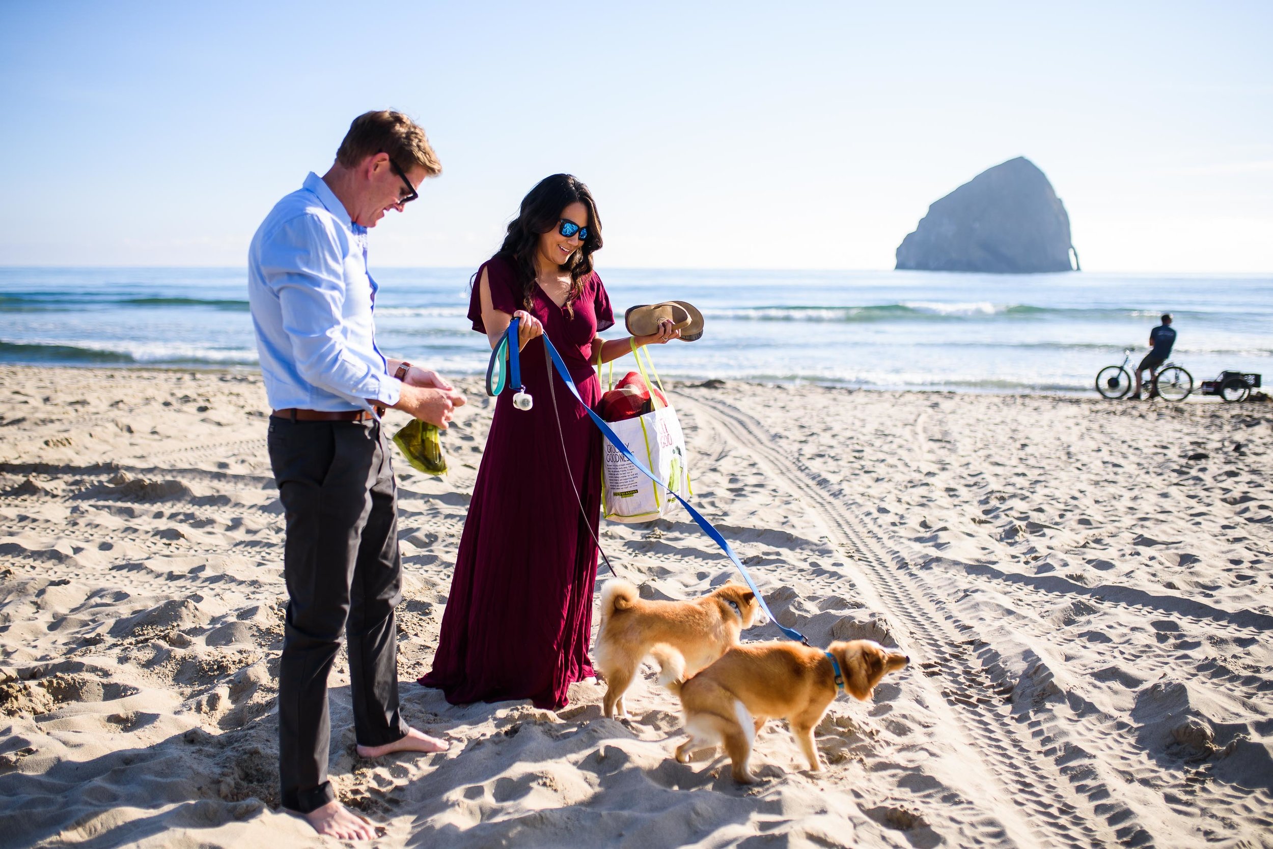 Cape Kiwanda Engagement Photos 1.jpg