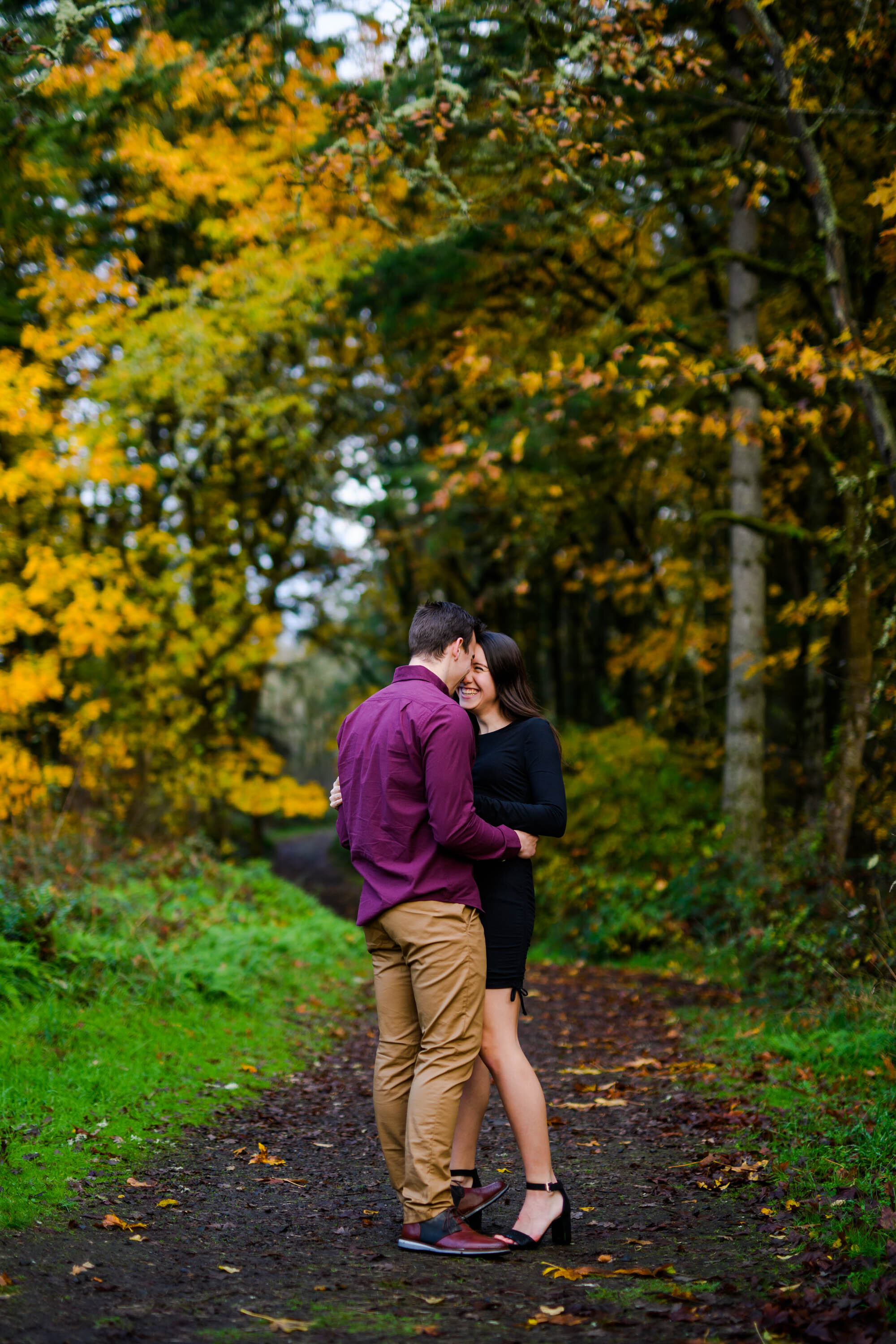 MJ Daniel BLOG Oregon City Engagment Shoot, Canemah Park Engagement Photos _17.jpg