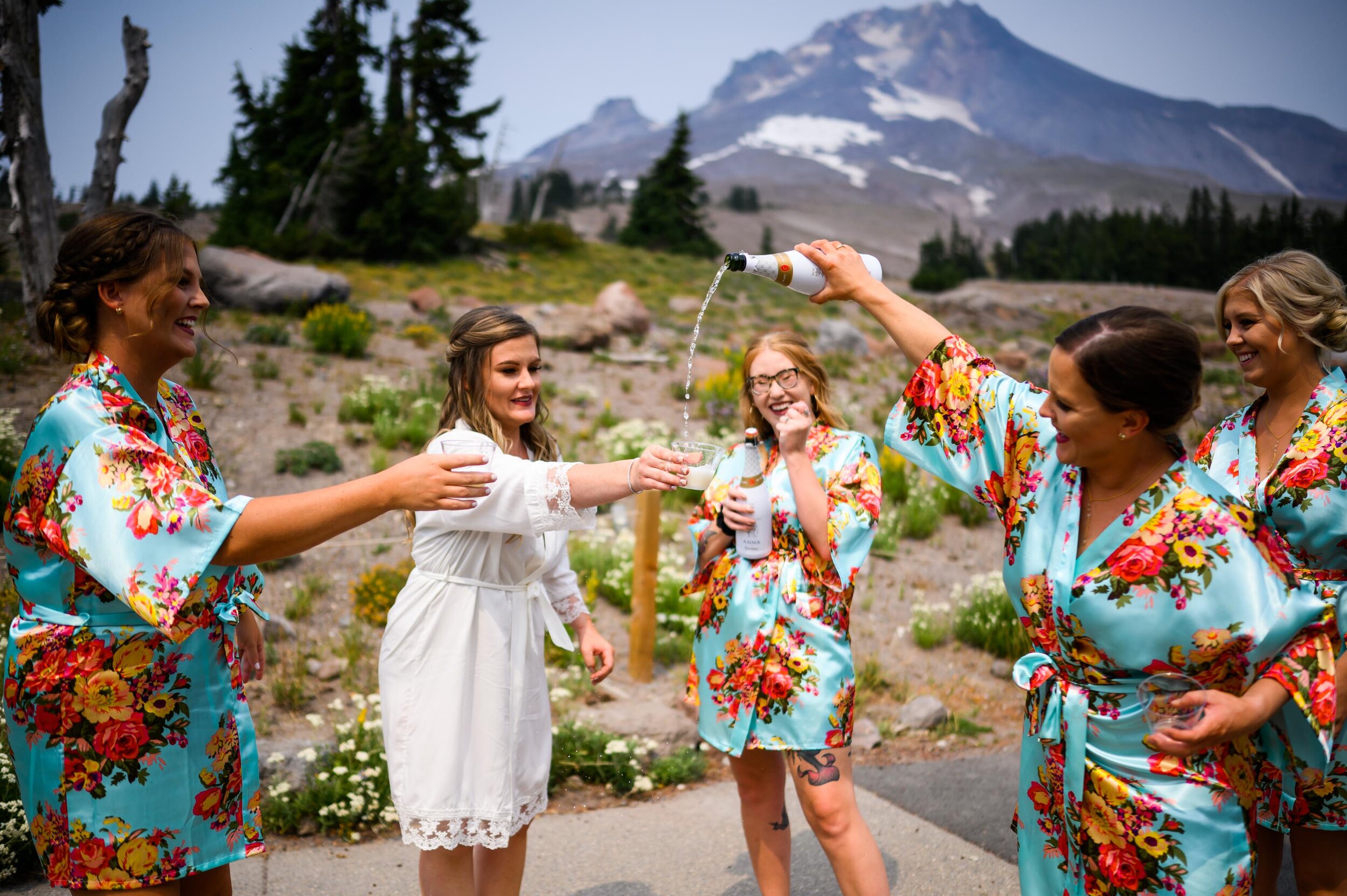 Timberline Lodge Mt Hood Wedding Photos 6.jpg