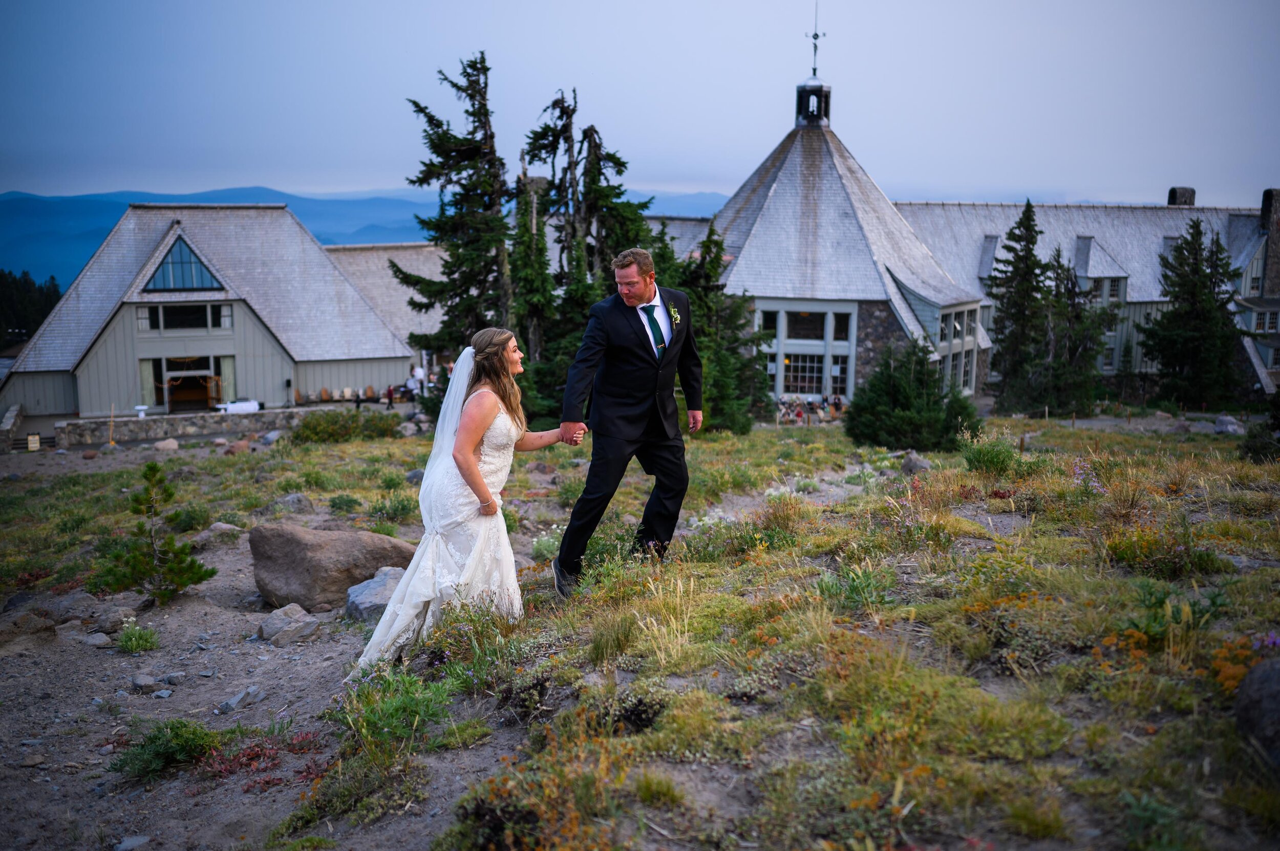 Timberline Lodge Mt Hood Wedding Photos 93.jpg