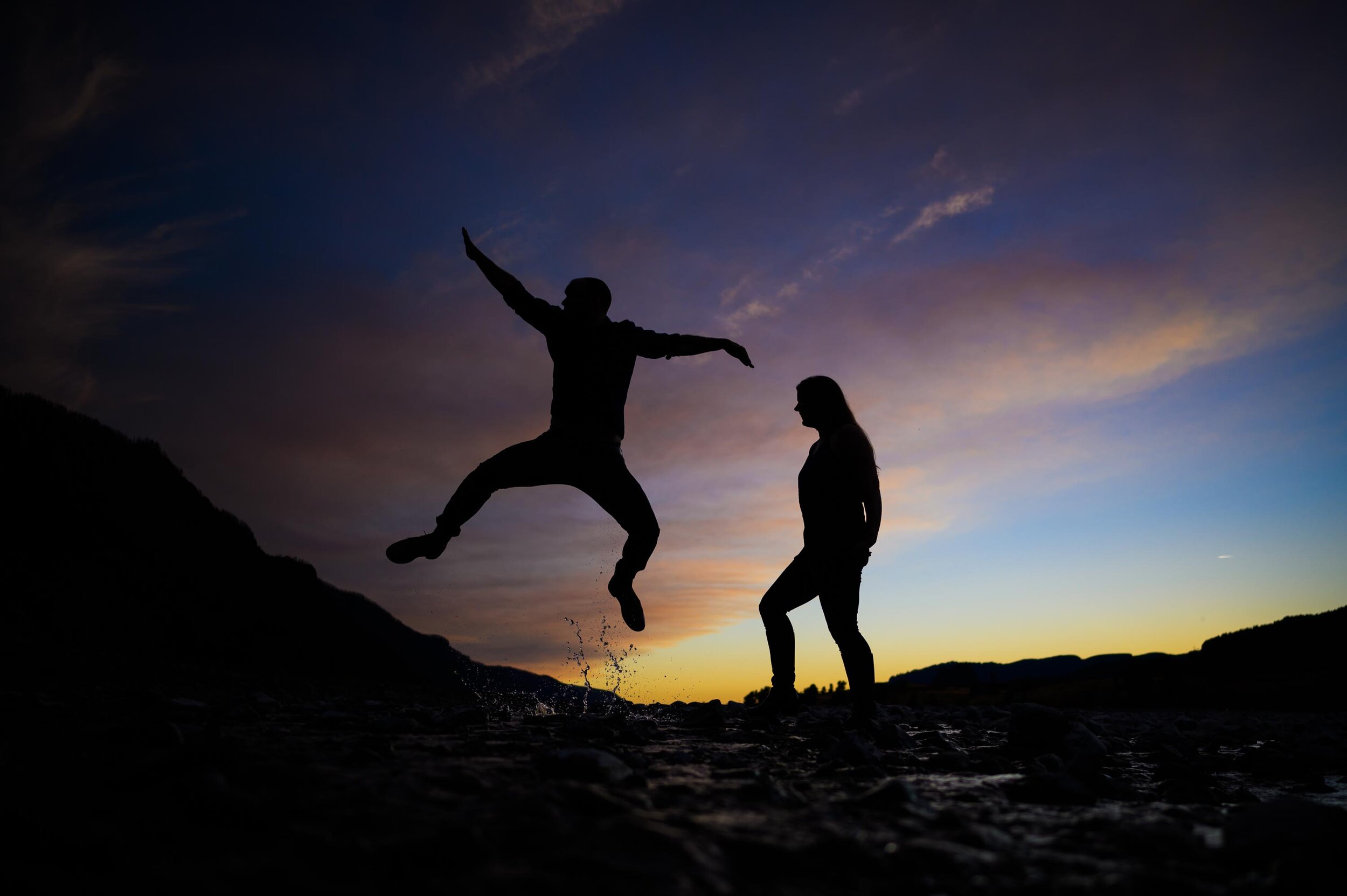 Columbia Gorge Engagment Photos 34.jpg