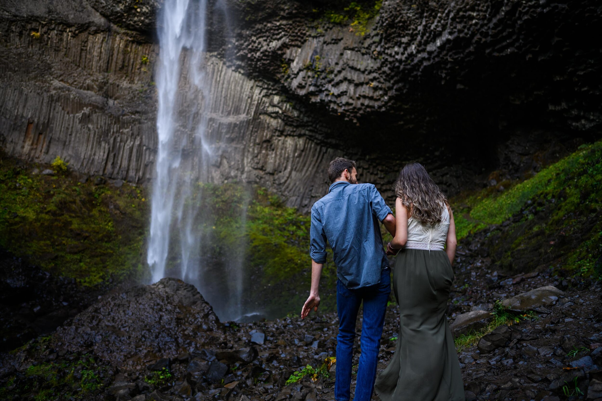 ladies forum, Latourell Falls engagement photos 6.jpg