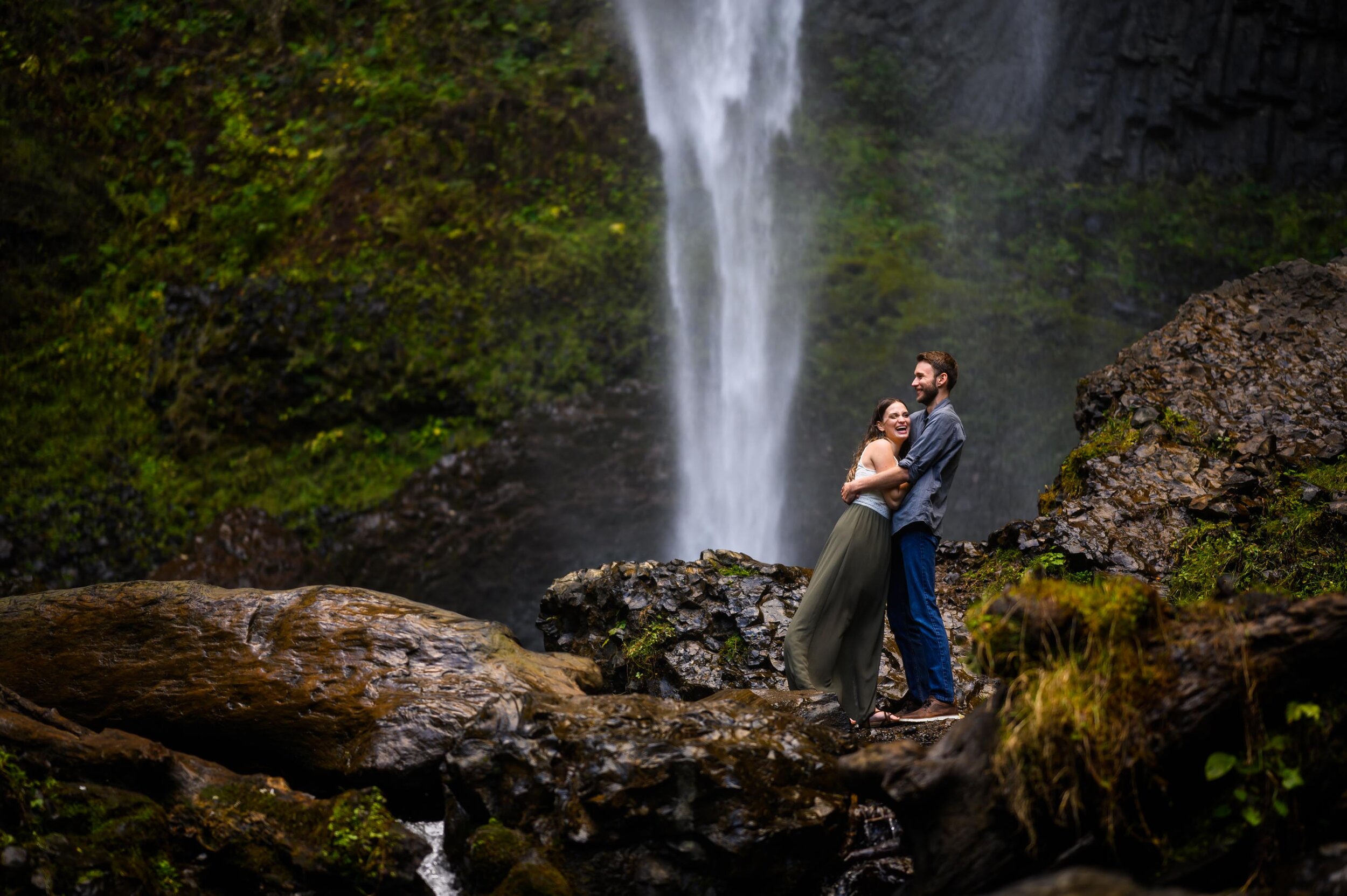 ladies forum, Latourell Falls engagement photos 15.jpg