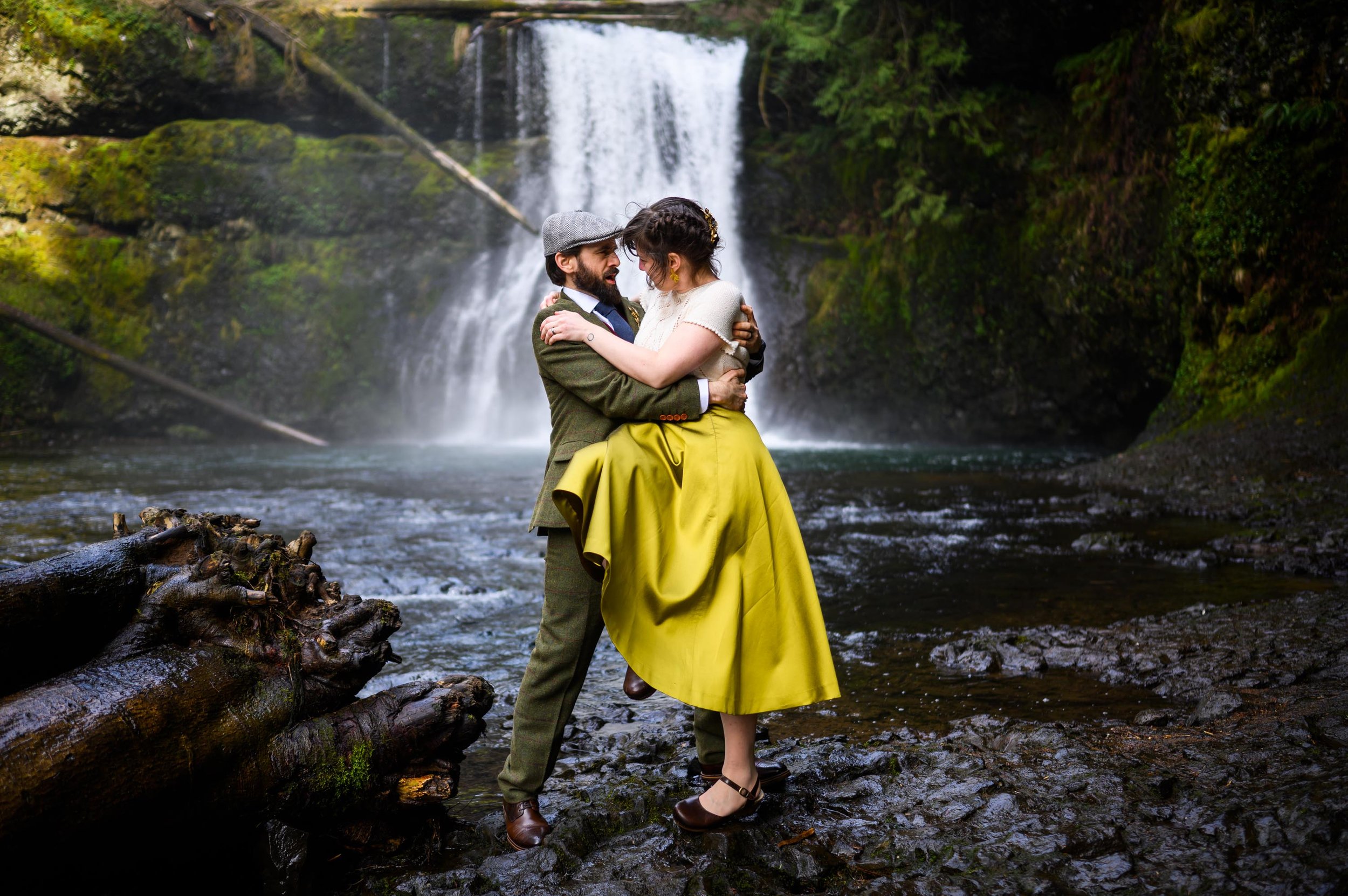 Silver Falls Sate Park Wedding Photos 242.jpg