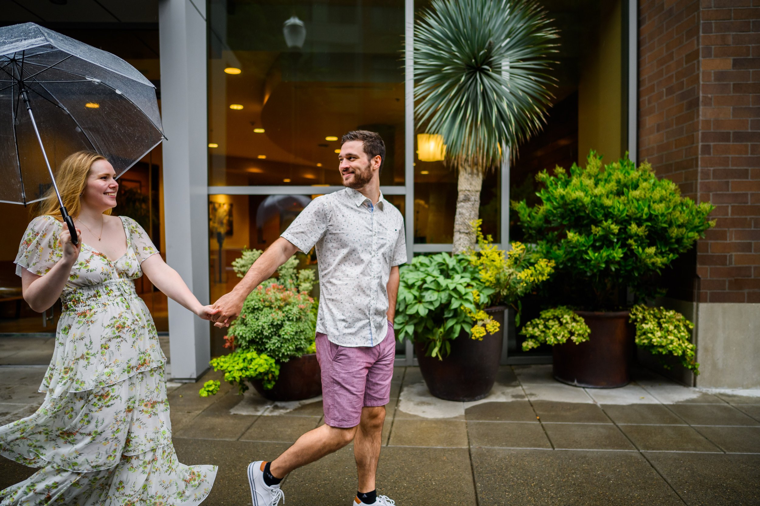 Tanner Springs Park Portland Engagement Session 31.JPG