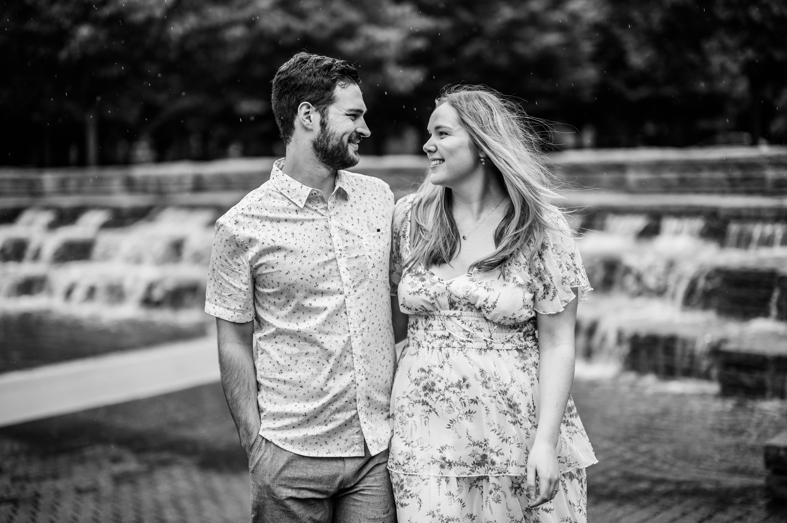 Tanner Springs Park Portland Engagement Session 43.JPG