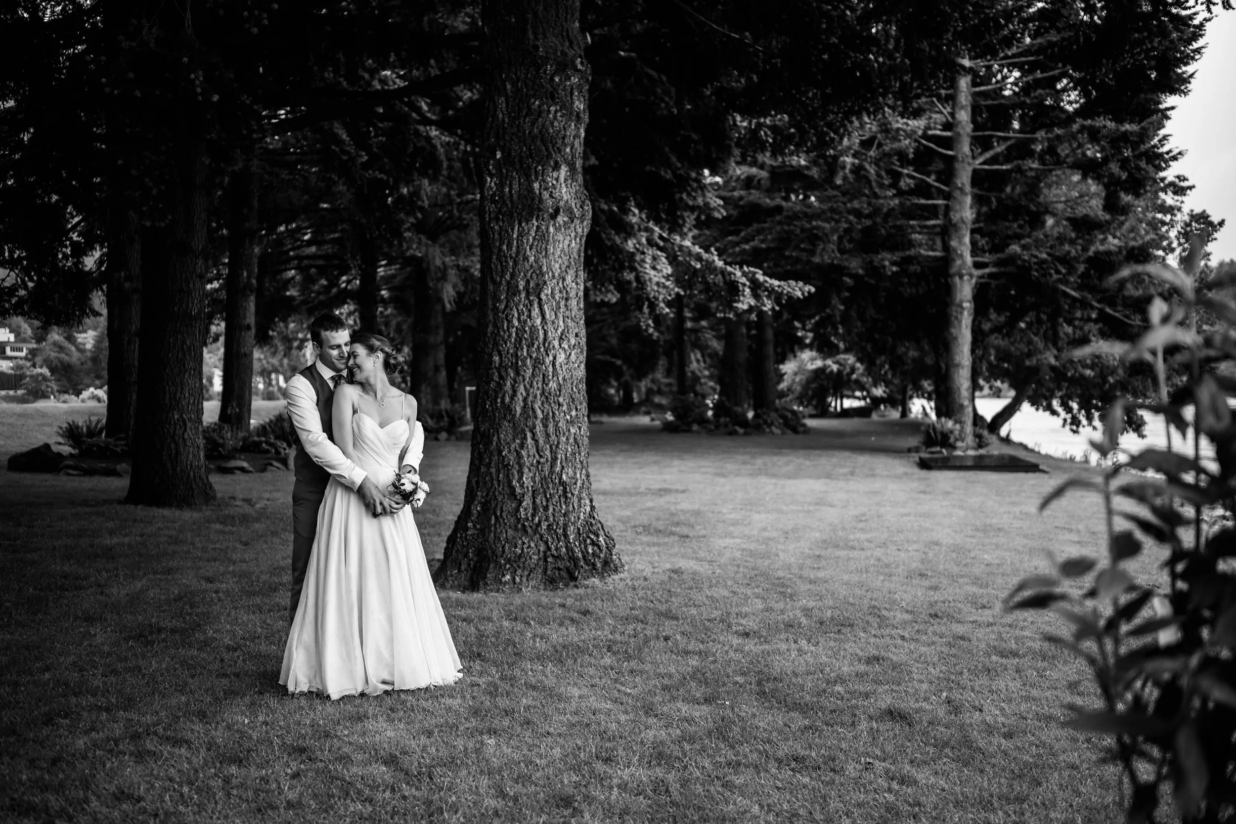 Thunder Island Wedding Photos The gorge Wedding 54.JPG