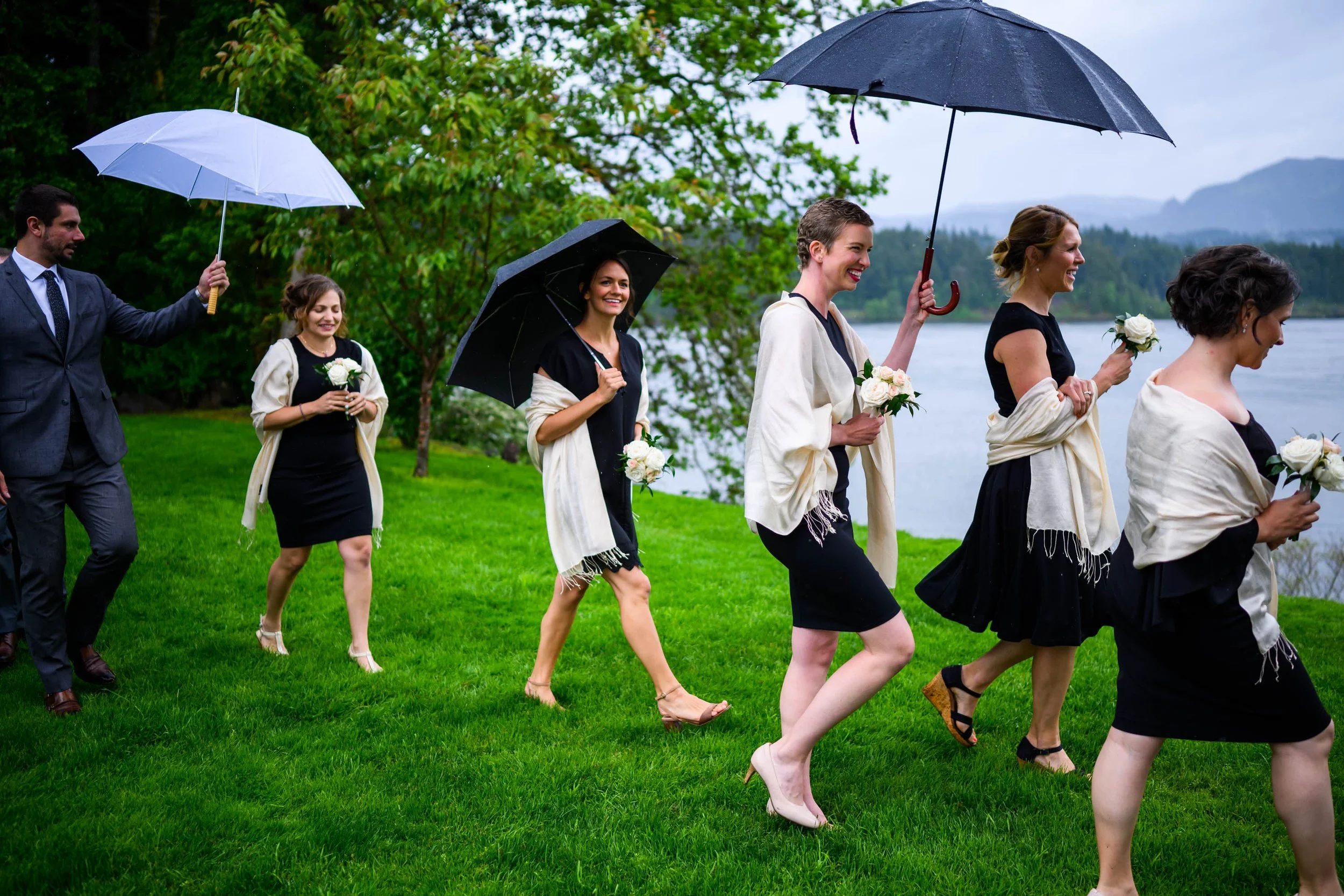 Thunder Island Wedding Photos The gorge Wedding 79.JPG