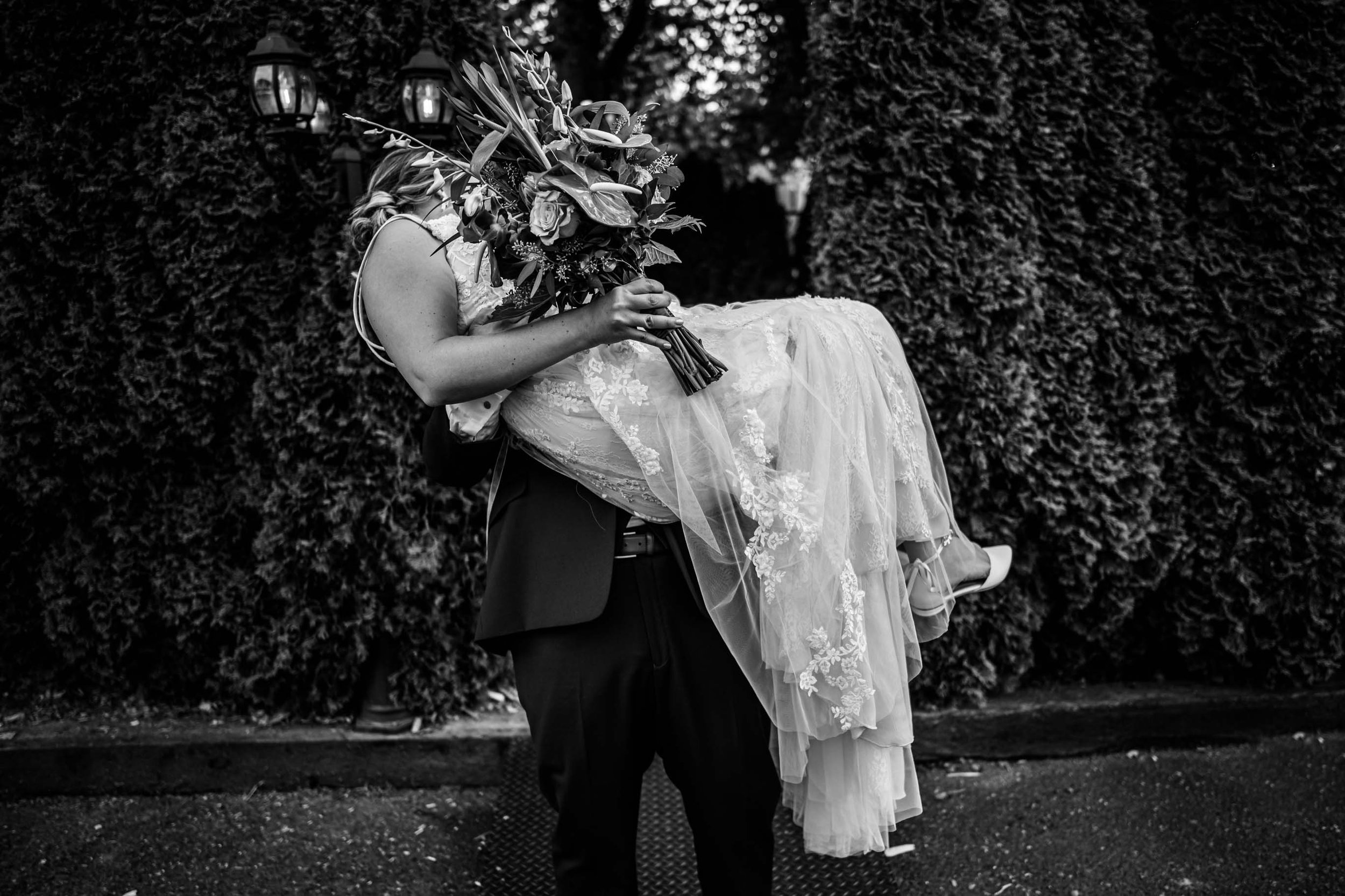 troutdale house wedding photo 26.JPG