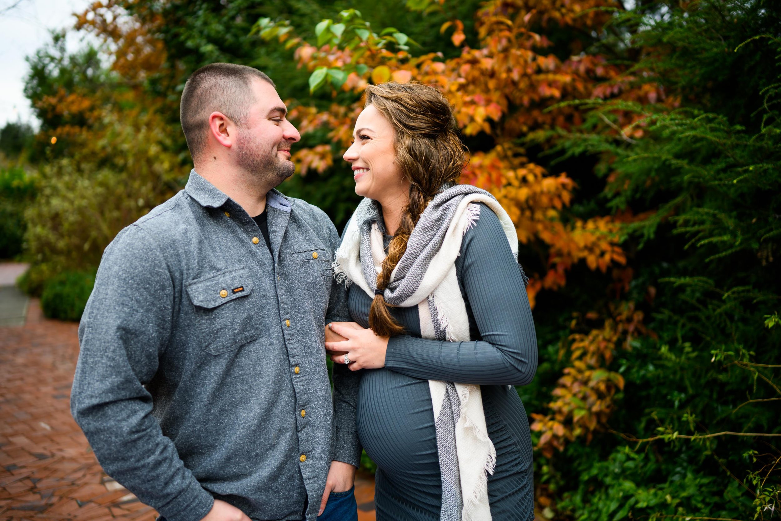 mcmenamins edgefield maternity photos 14.jpg