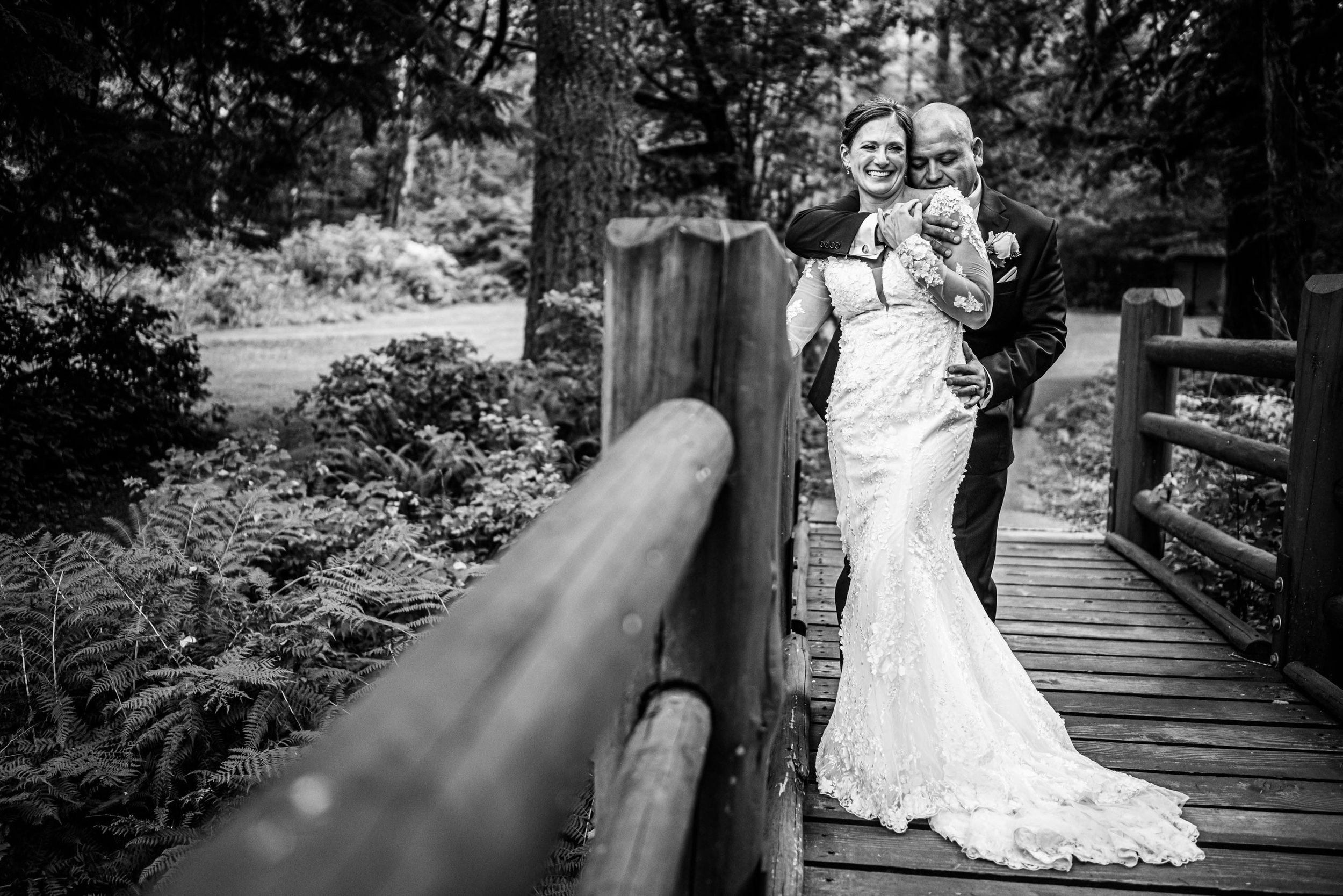 Silver FAlls Wedding Photos 80.JPG