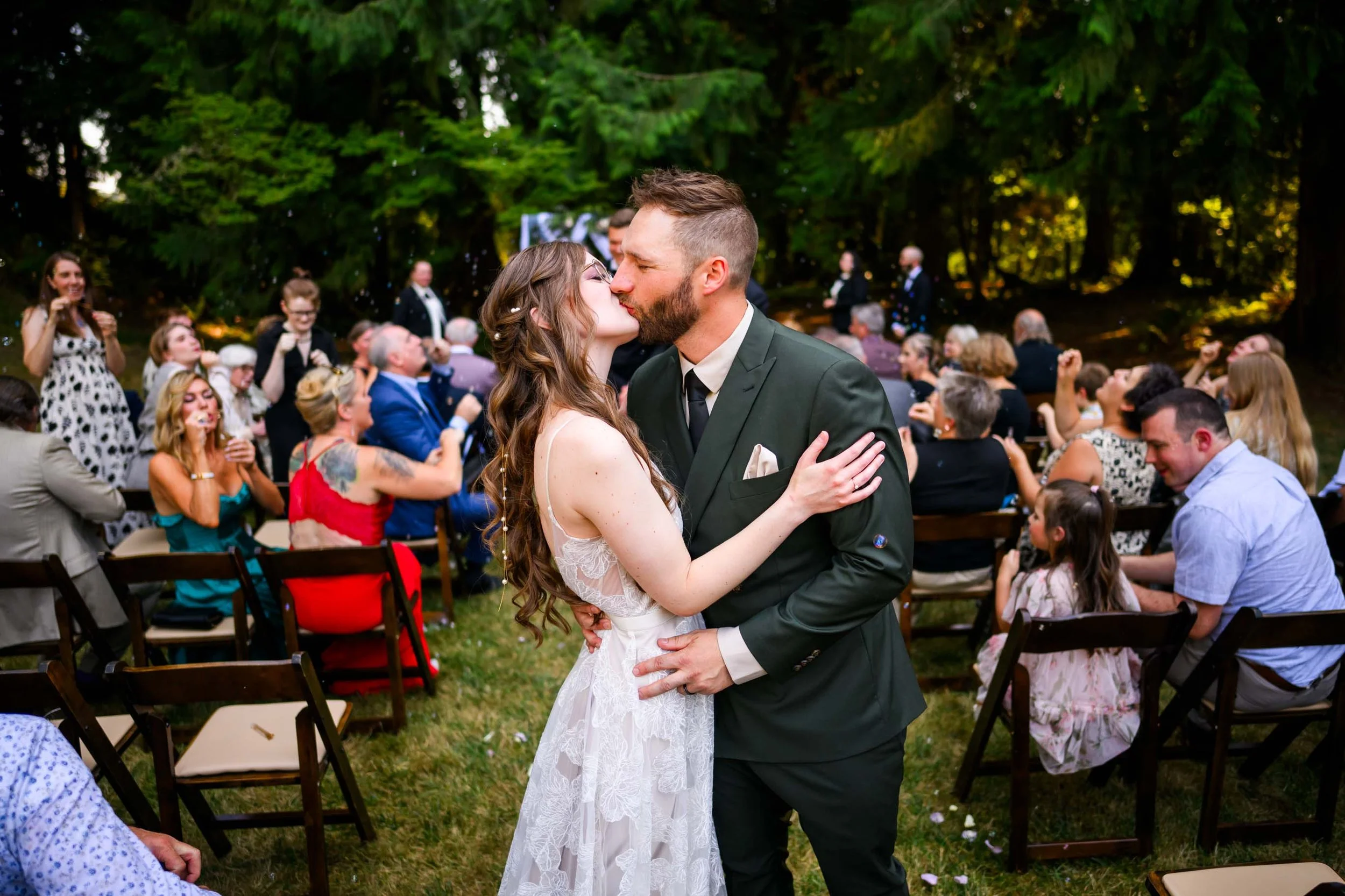 Wedding Photos in Oregon 70.jpg