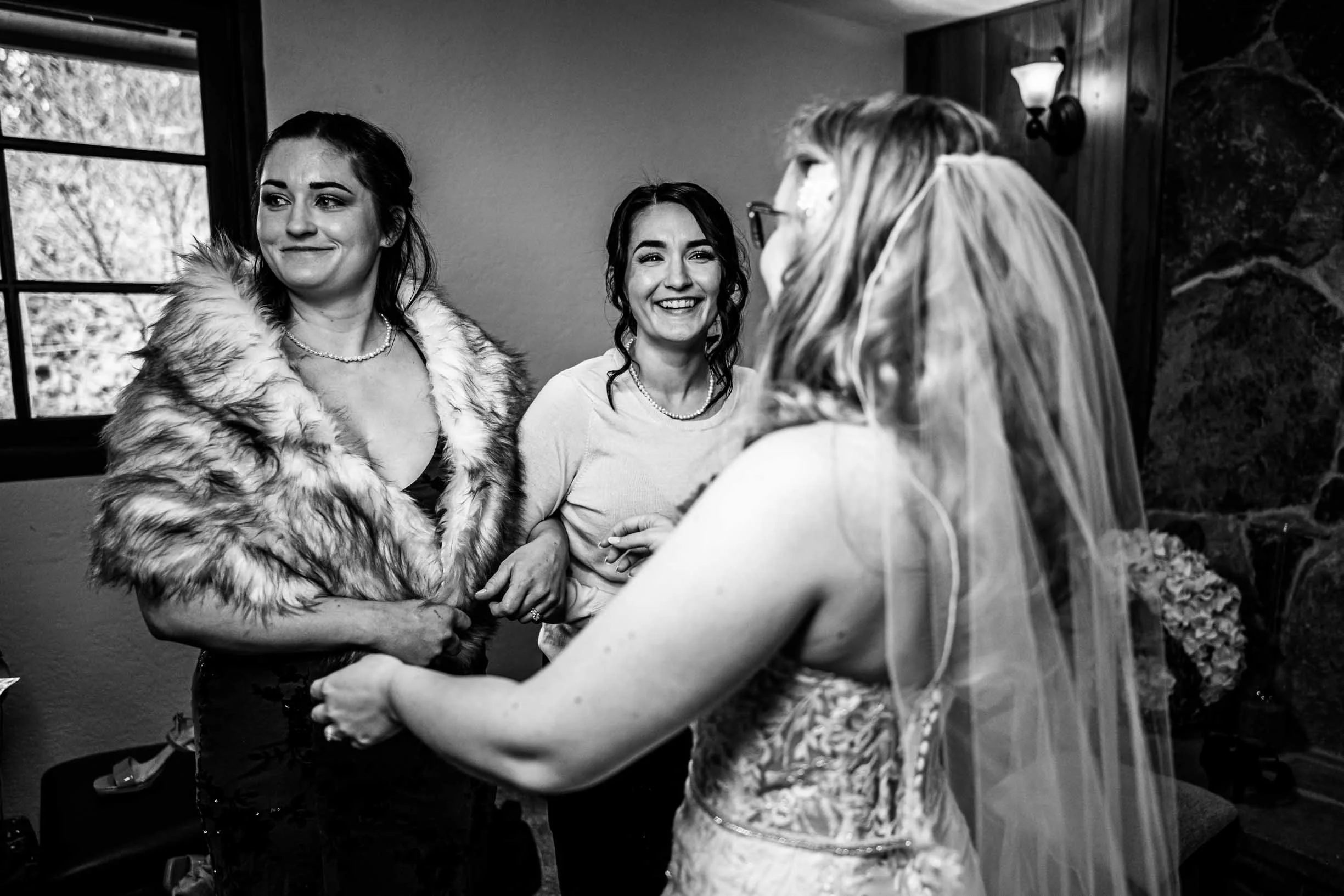 Summit Grove Lodge Wedding Photos in Washinton 24.JPG