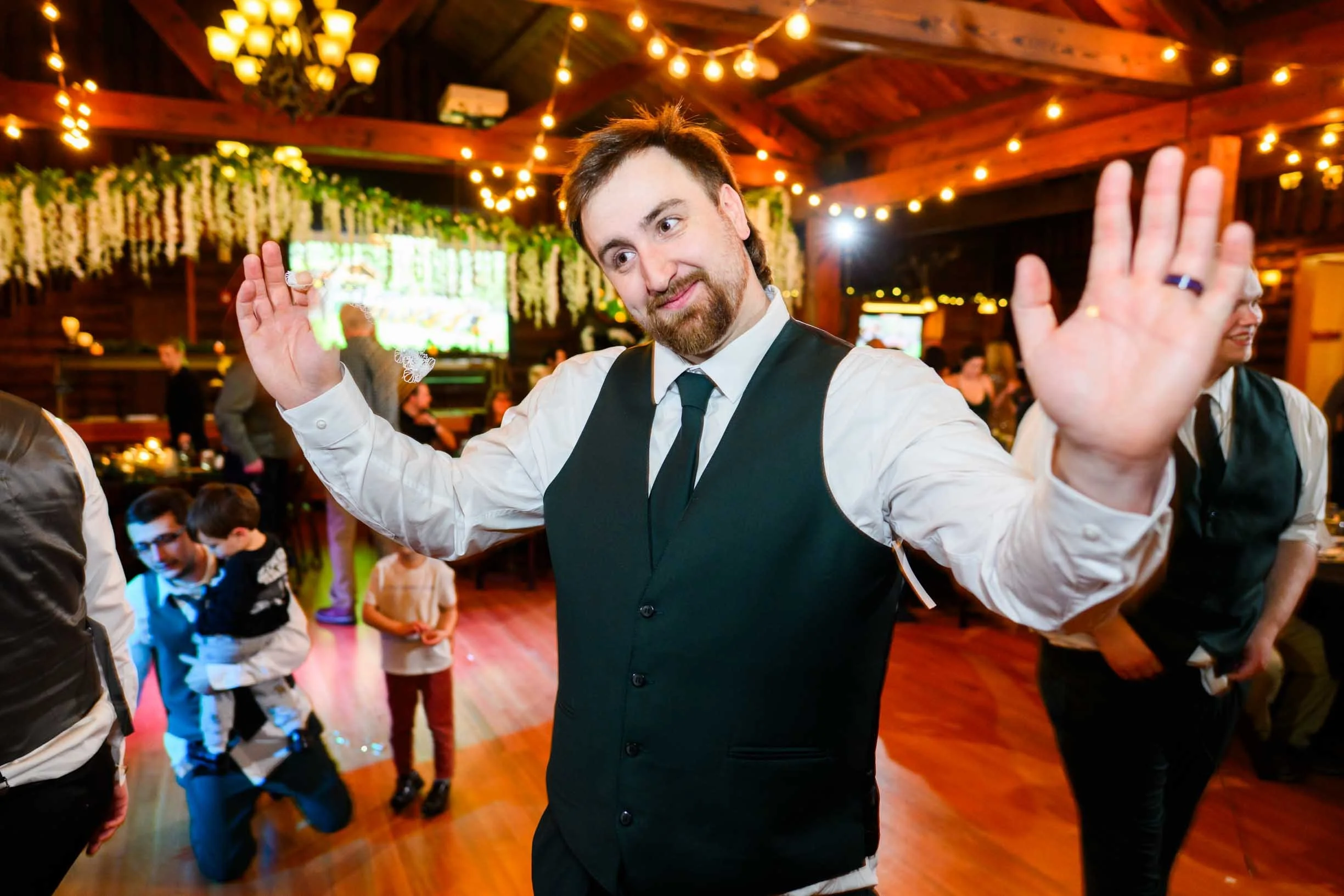 Summit Grove Lodge Wedding Photos in Washinton 135.JPG