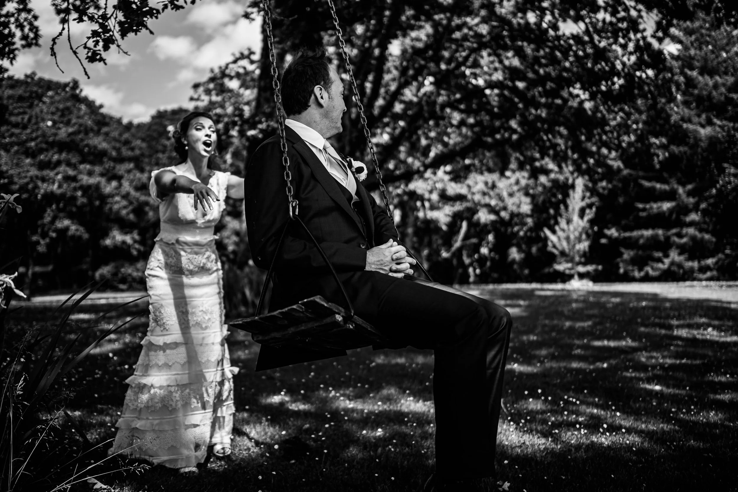 Zenith Vineyard Wedding Photos Oregon Wedding Photographer 29.jpg